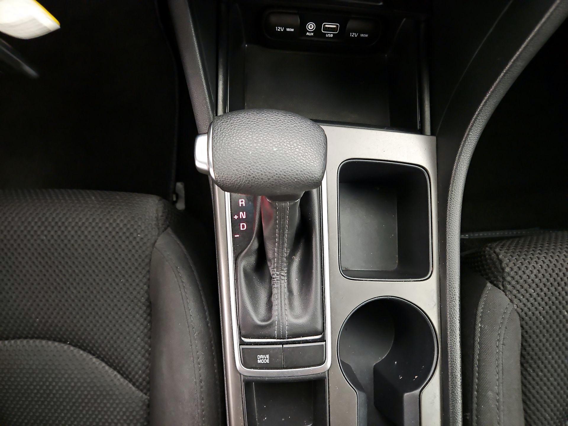 Thumbnail: 2019 Kia Optima - 17