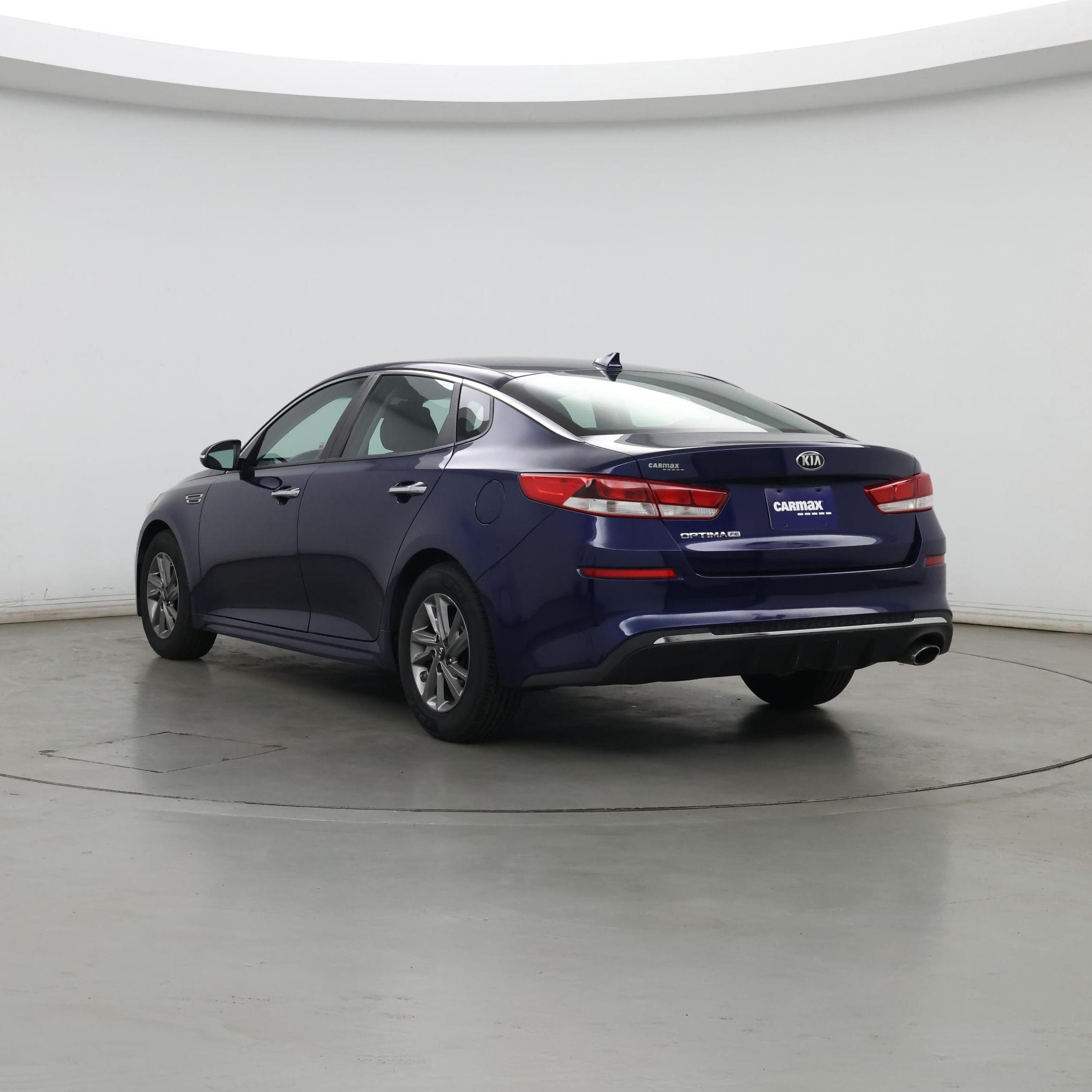 Thumbnail: 2019 Kia Optima - 2