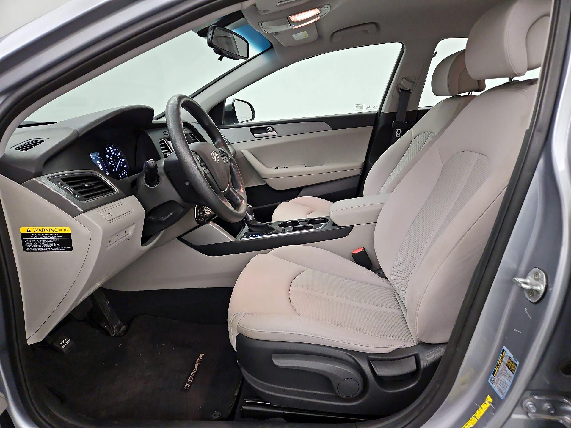 Thumbnail: 2016 Hyundai Sonata - 11