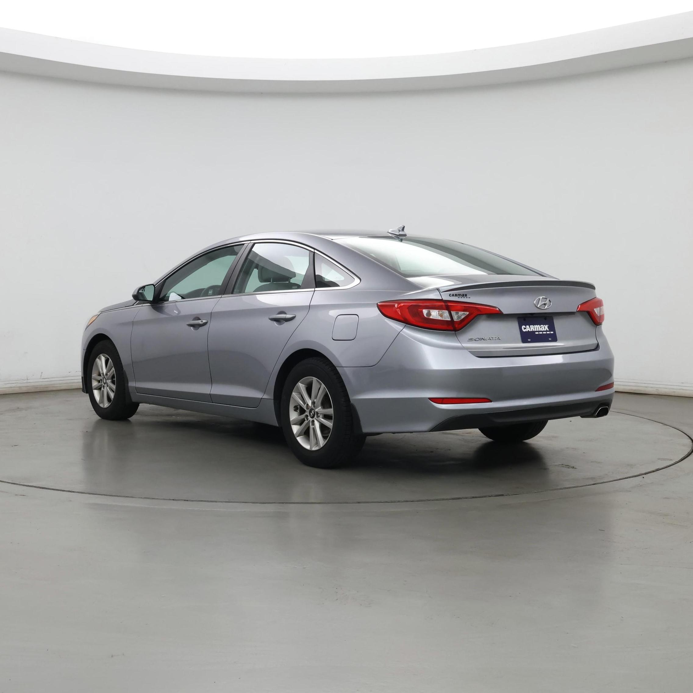 Thumbnail: 2016 Hyundai Sonata - 2