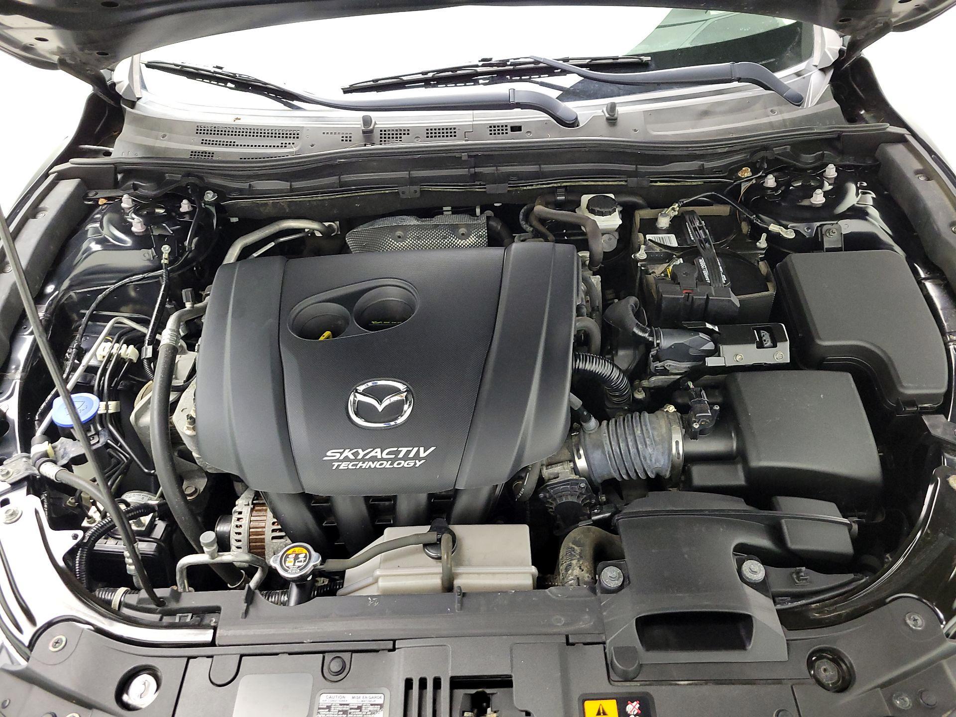 Thumbnail: 2018 Mazda Mazda3 - 20