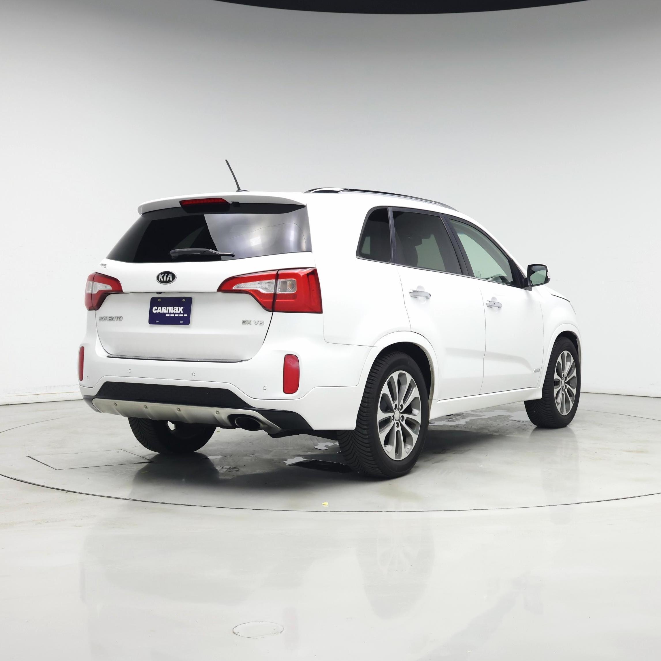 Thumbnail: 2015 Kia Sorento - 8