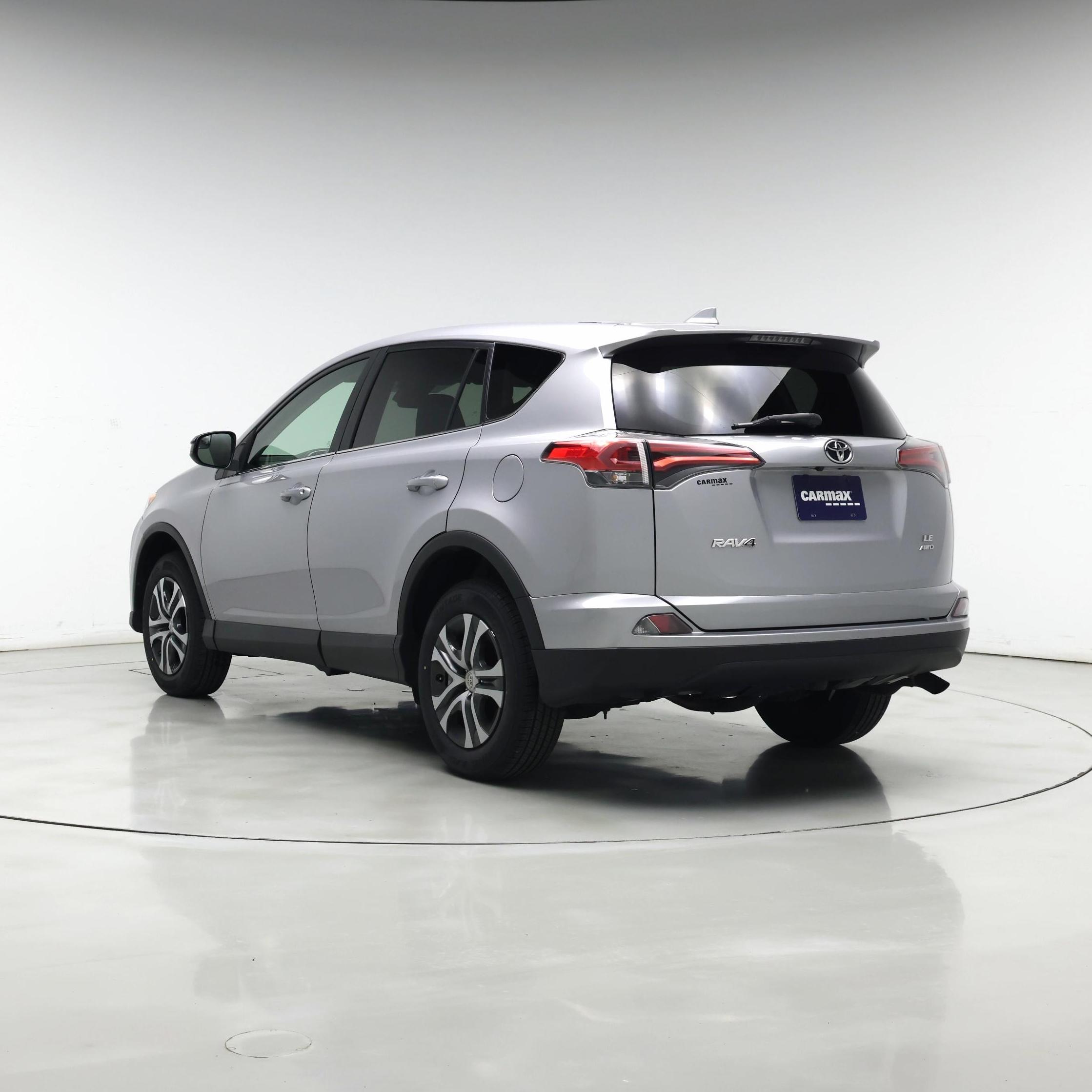 Thumbnail: 2017 Toyota RAV4 - 2