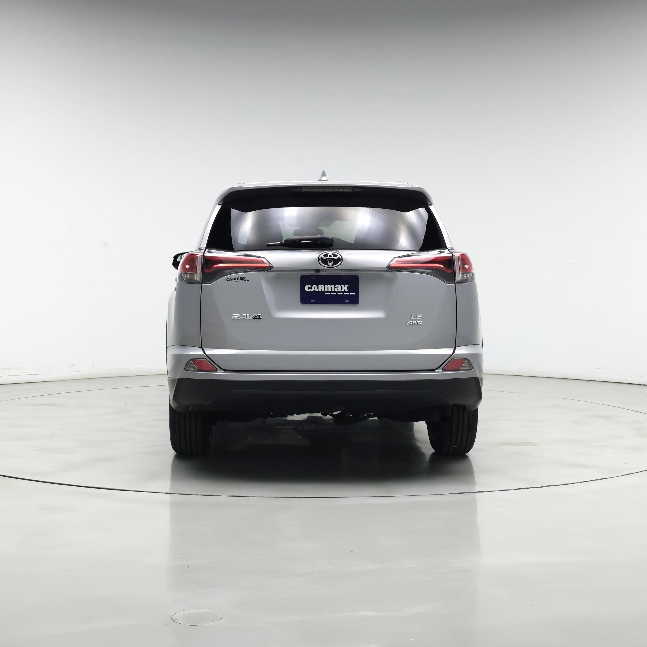 Thumbnail: 2017 Toyota RAV4 - 6