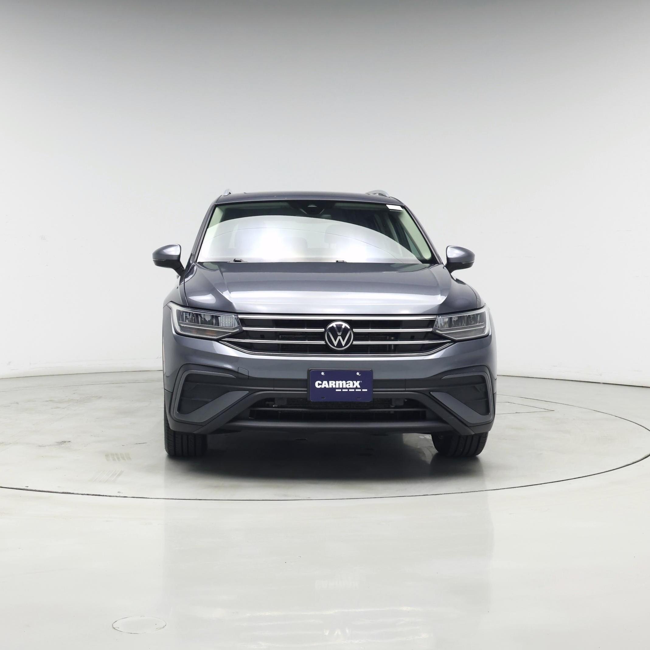 Thumbnail: 2022 Volkswagen Tiguan - 5