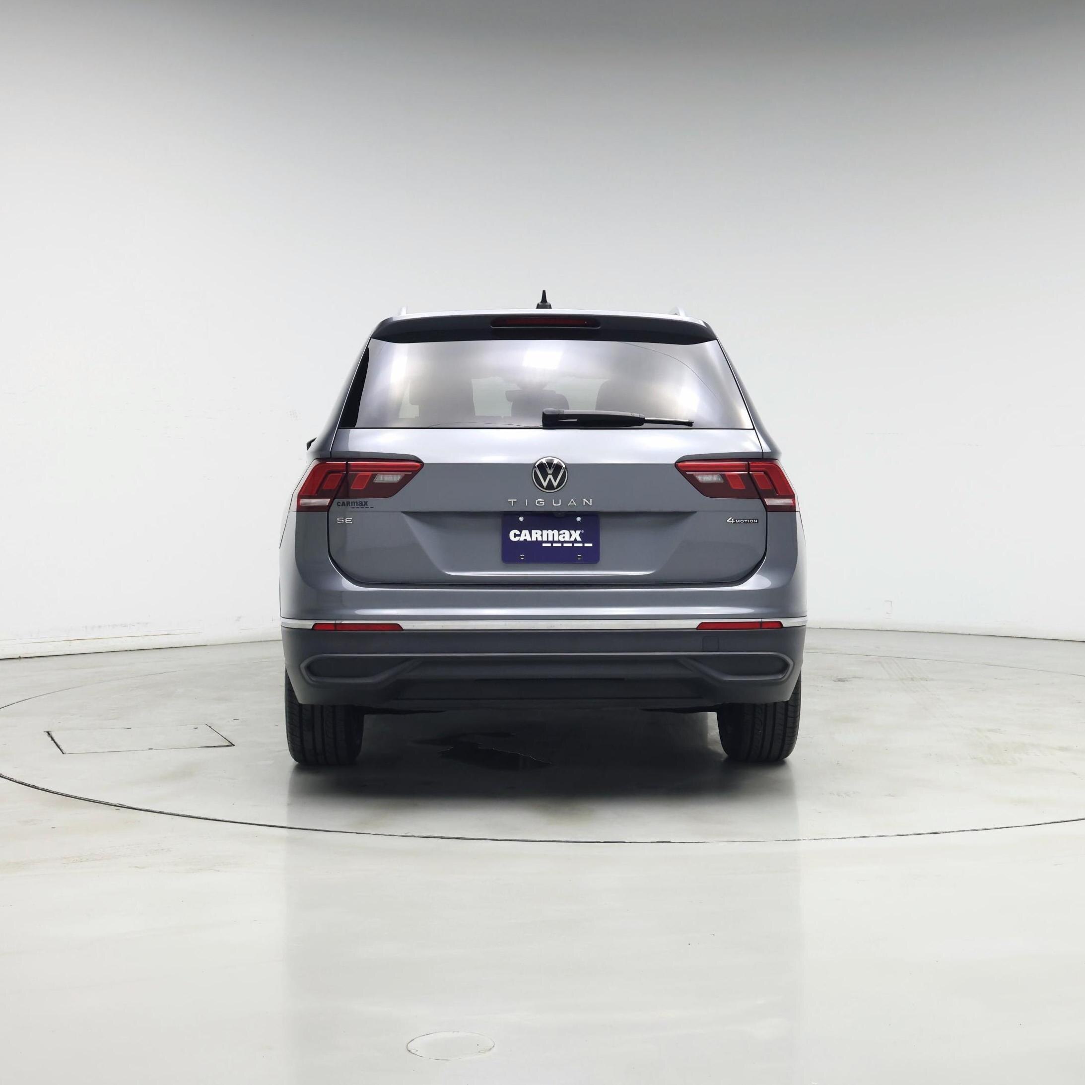 Thumbnail: 2022 Volkswagen Tiguan - 6