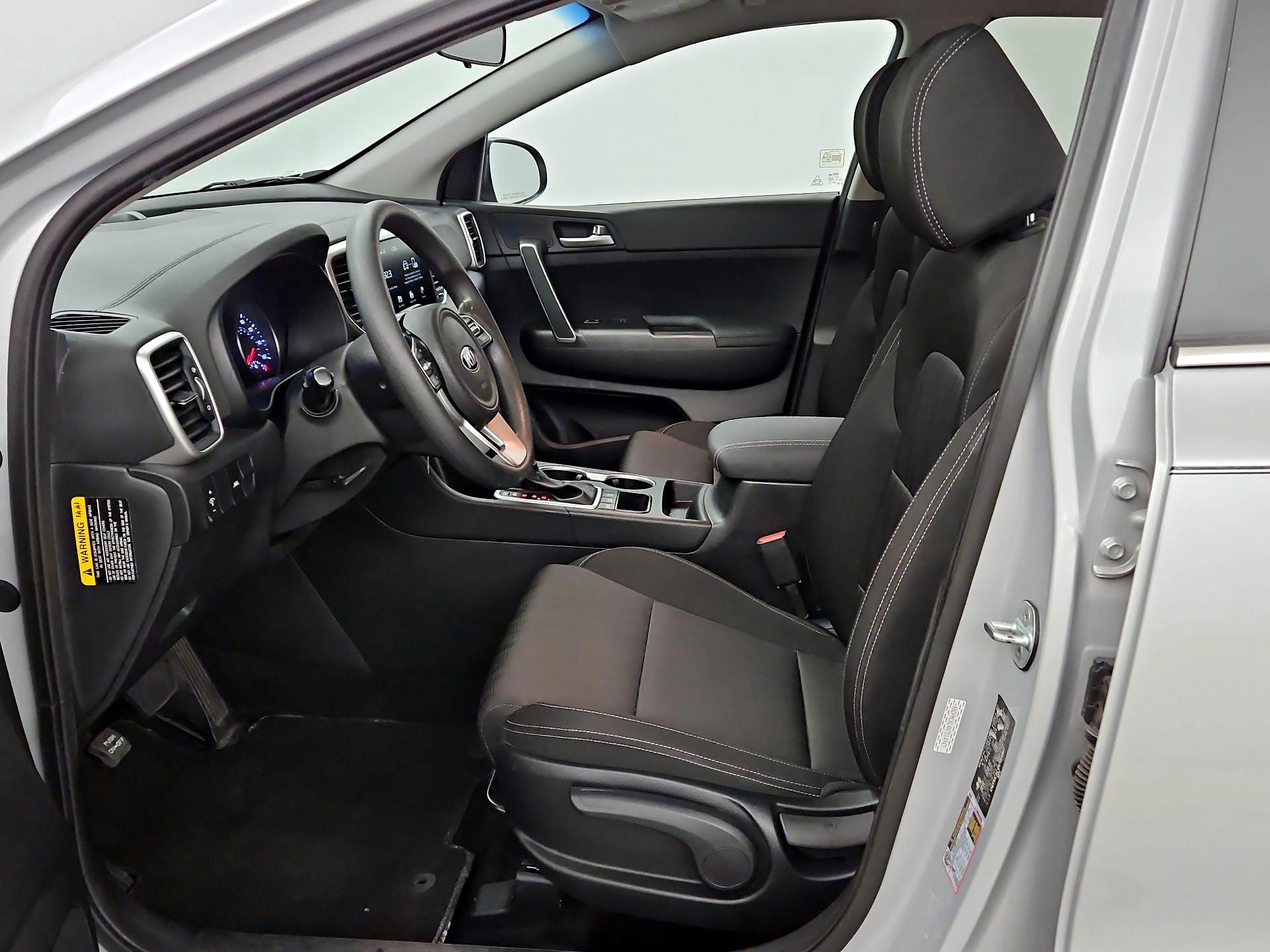Thumbnail: 2022 Kia Sportage - 11