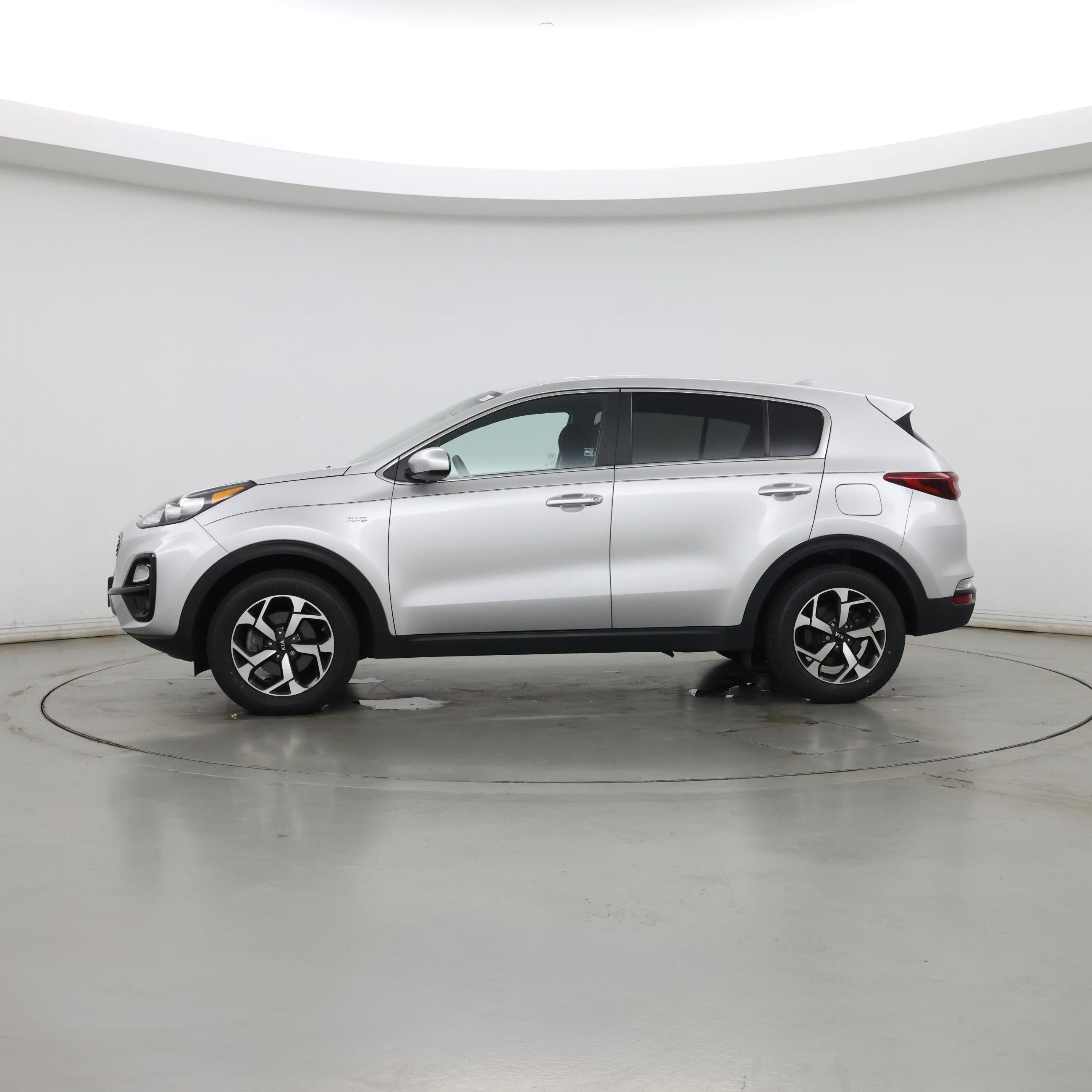 Thumbnail: 2022 Kia Sportage - 3