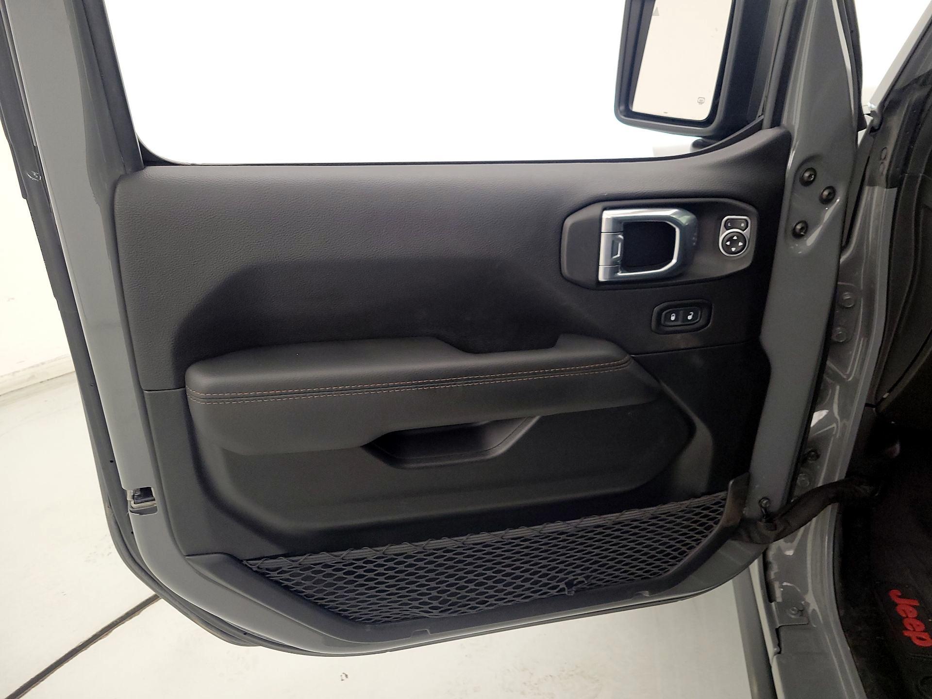 Thumbnail: 2021 Jeep Wrangler - 12