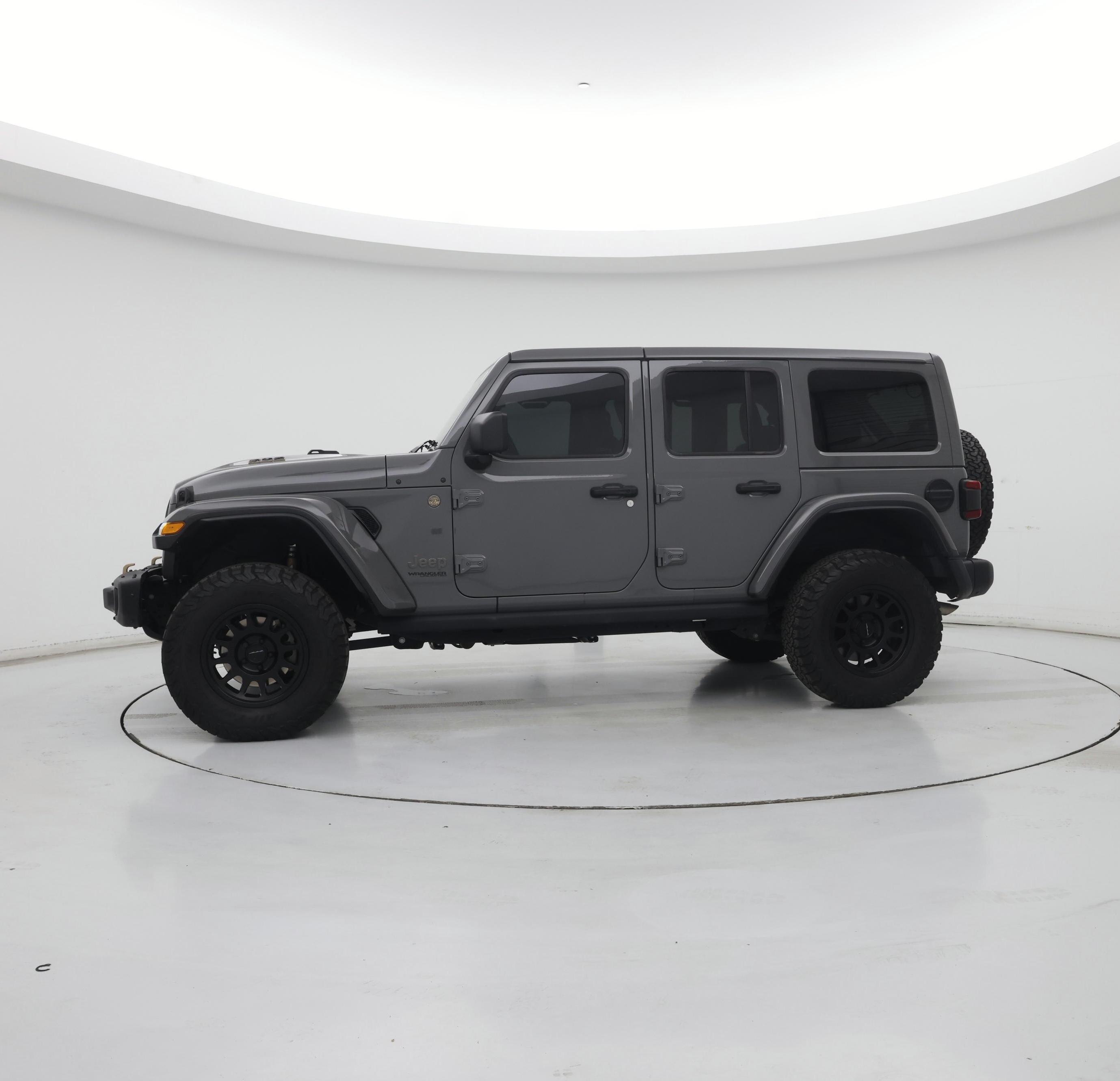 Thumbnail: 2021 Jeep Wrangler - 3