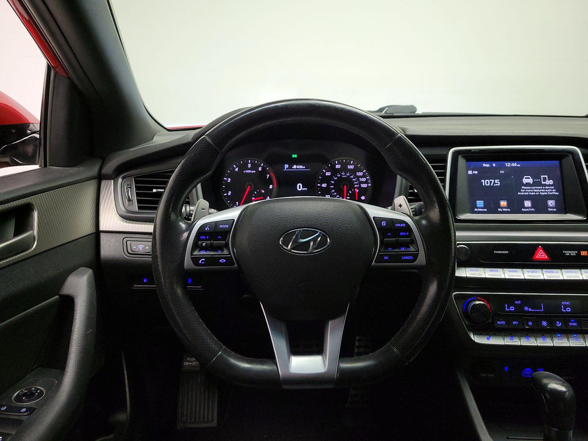 Thumbnail: 2018 Hyundai Sonata - 10