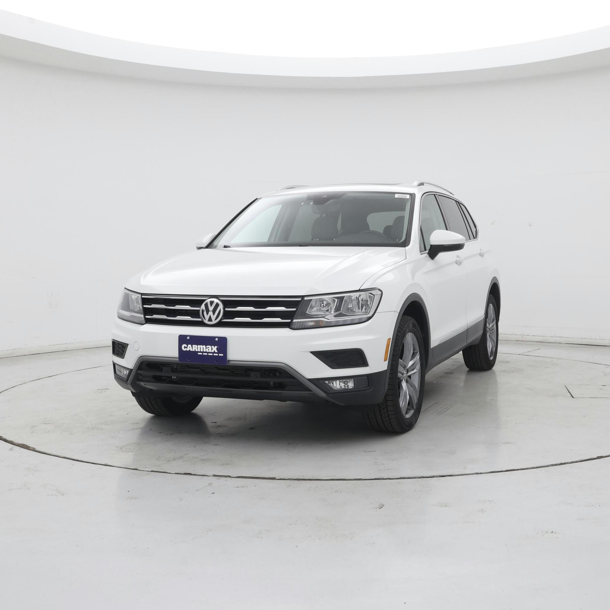 Thumbnail: 2020 Volkswagen Tiguan - 4