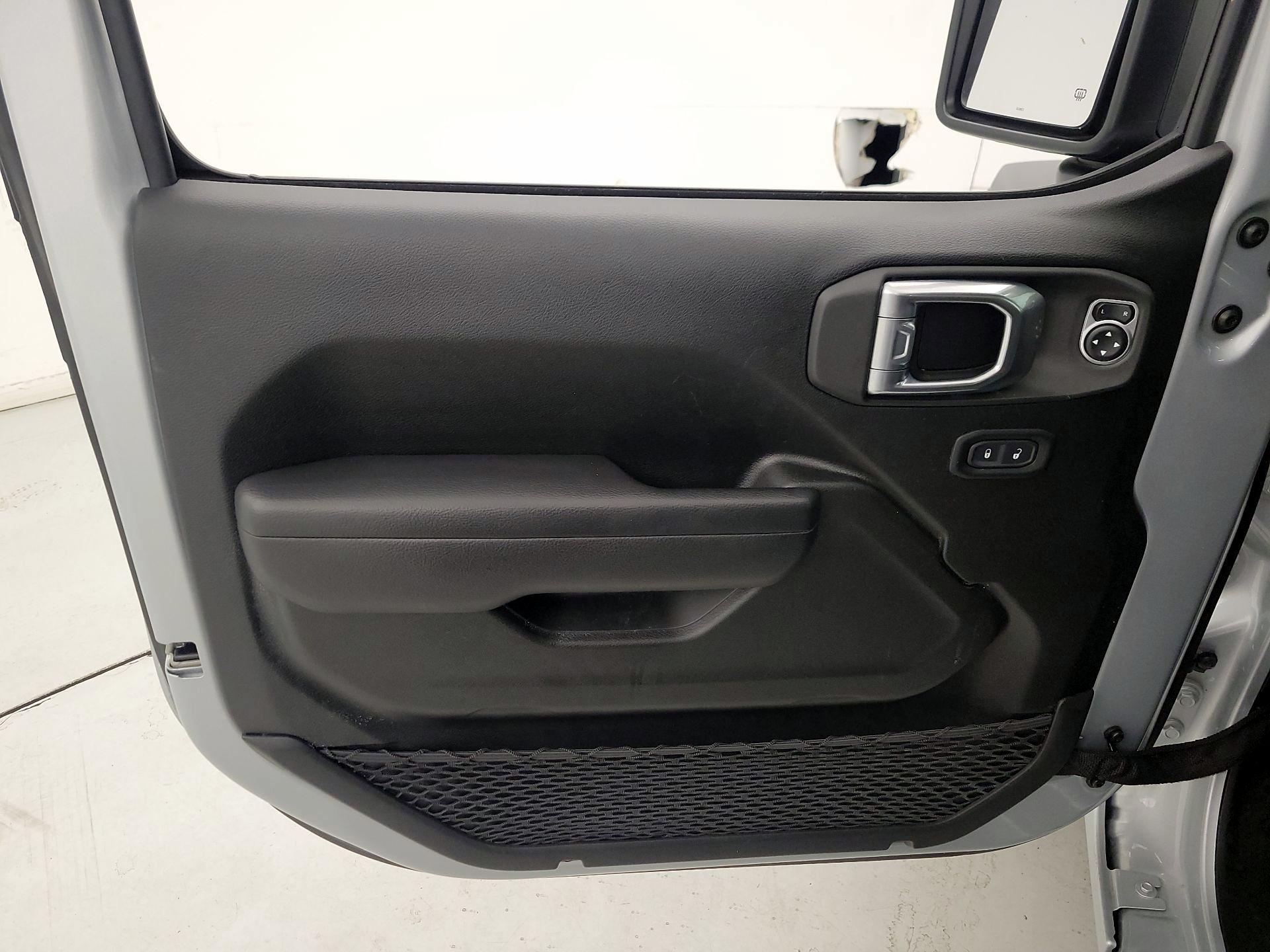 Thumbnail: 2024 Jeep Wrangler - 12