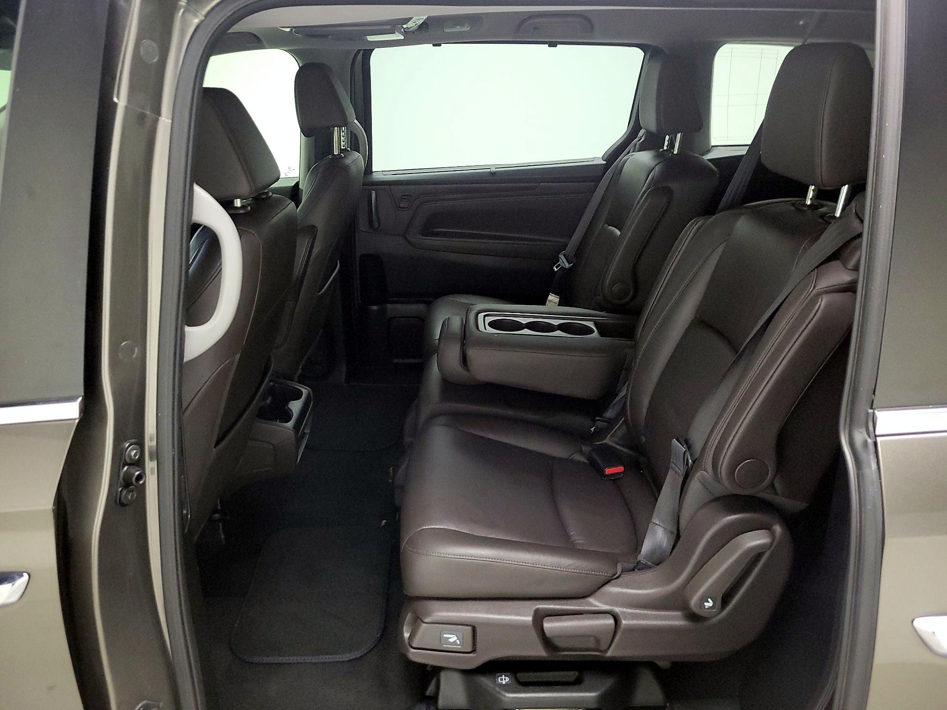 Thumbnail: 2019 Honda Odyssey - 17