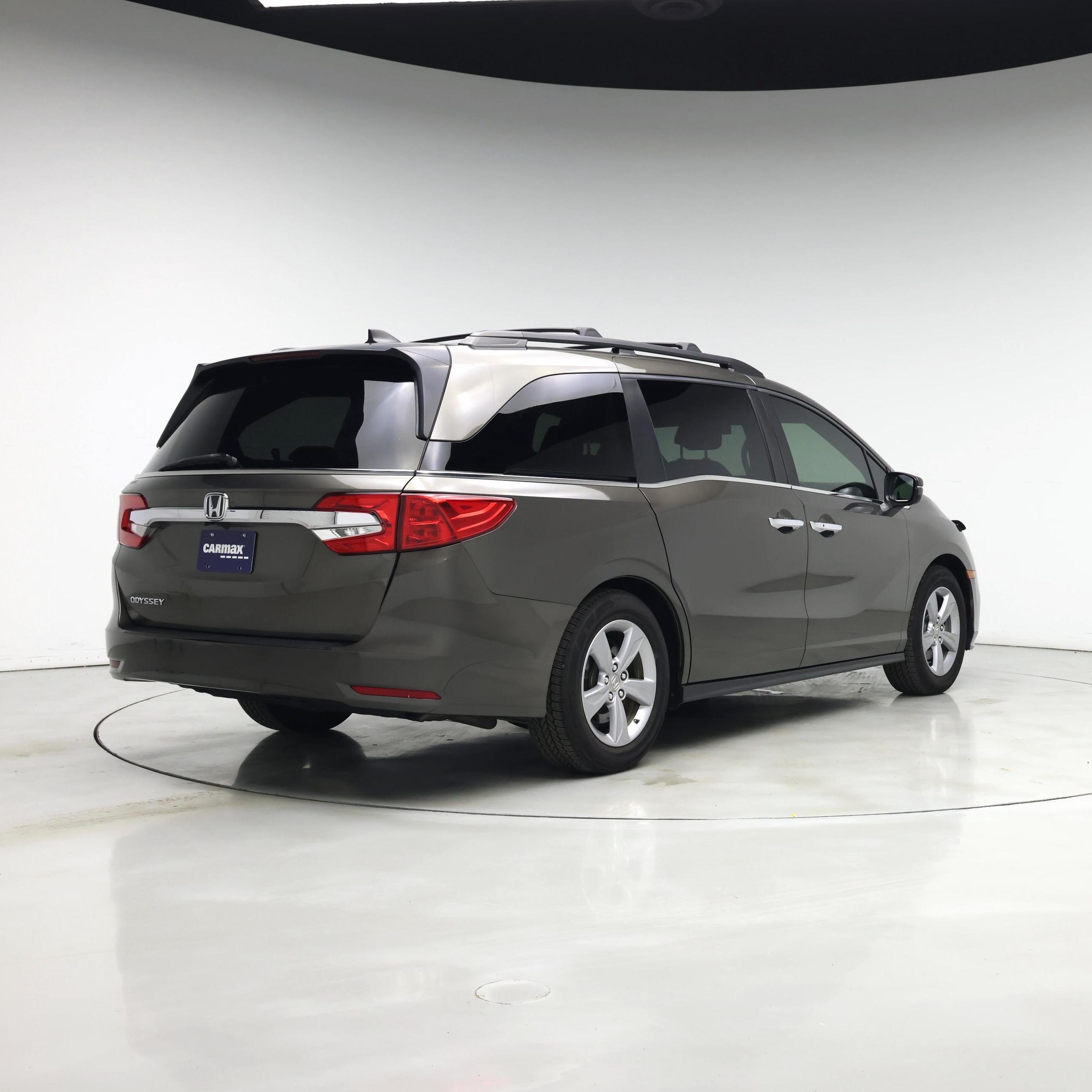Thumbnail: 2019 Honda Odyssey - 8
