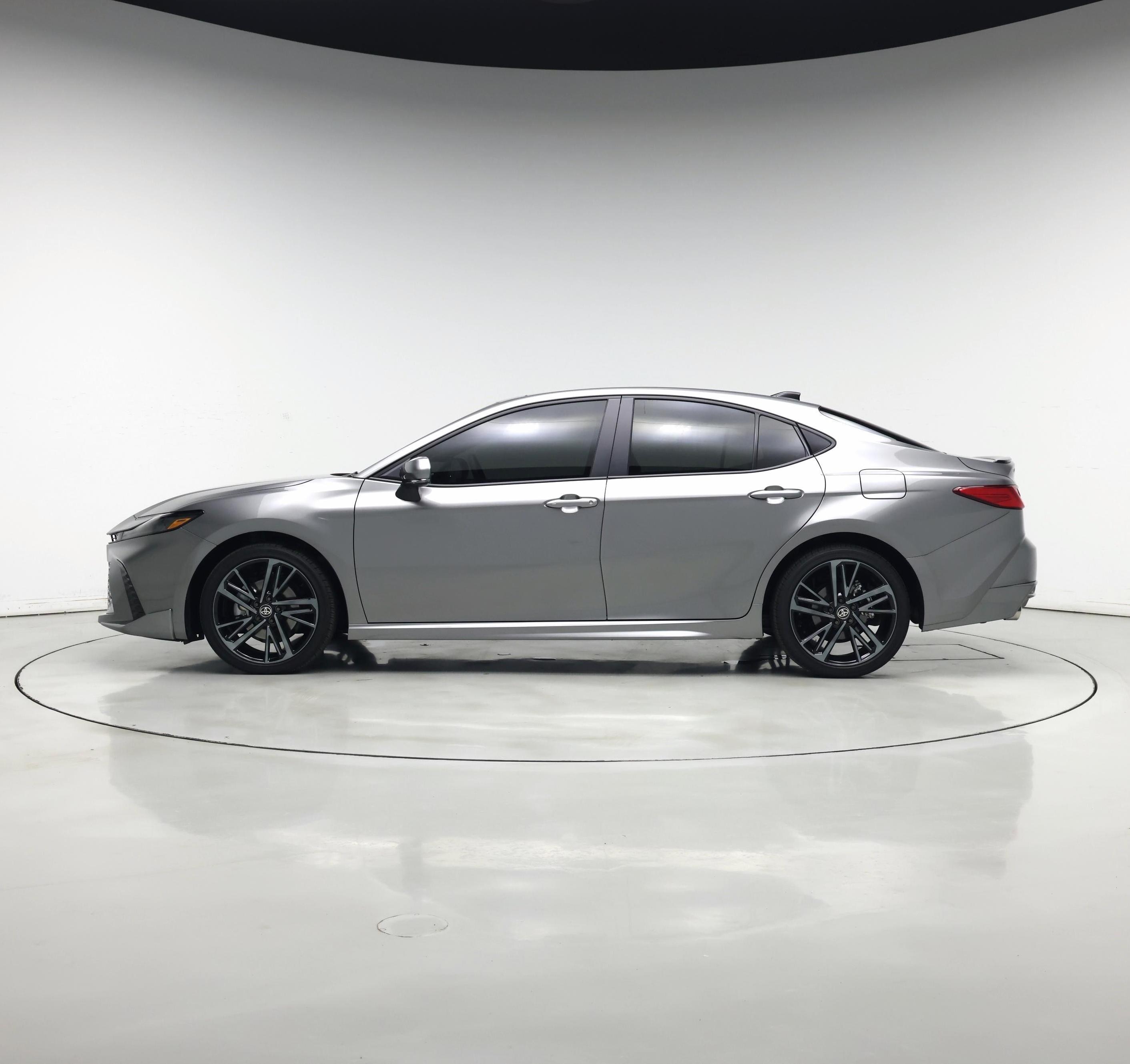 Thumbnail: 2025 Toyota Camry - 3