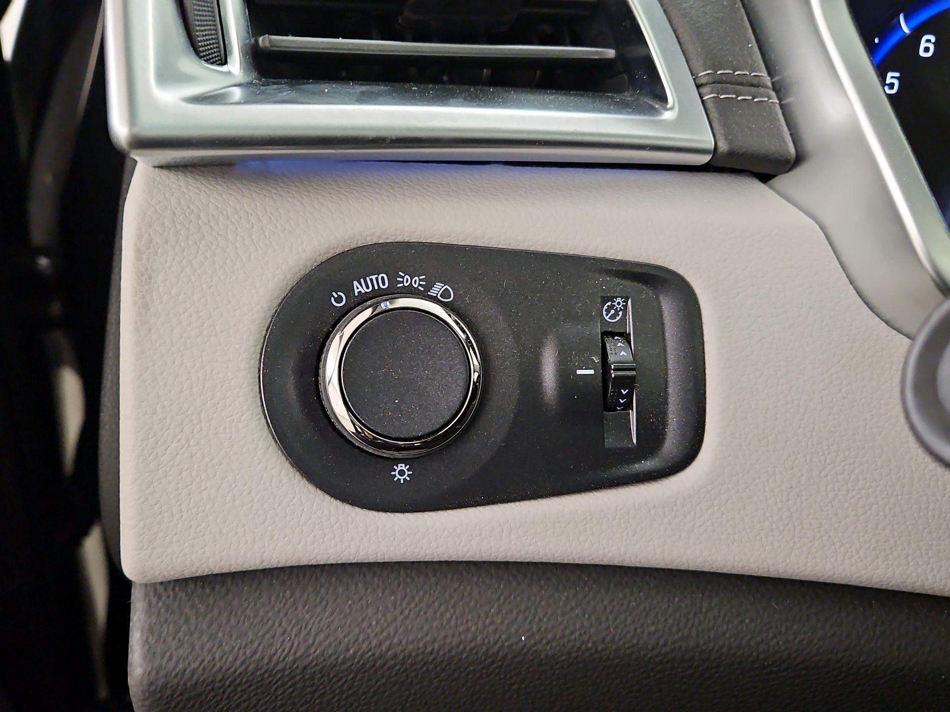 Thumbnail: 2016 Cadillac SRX - 13