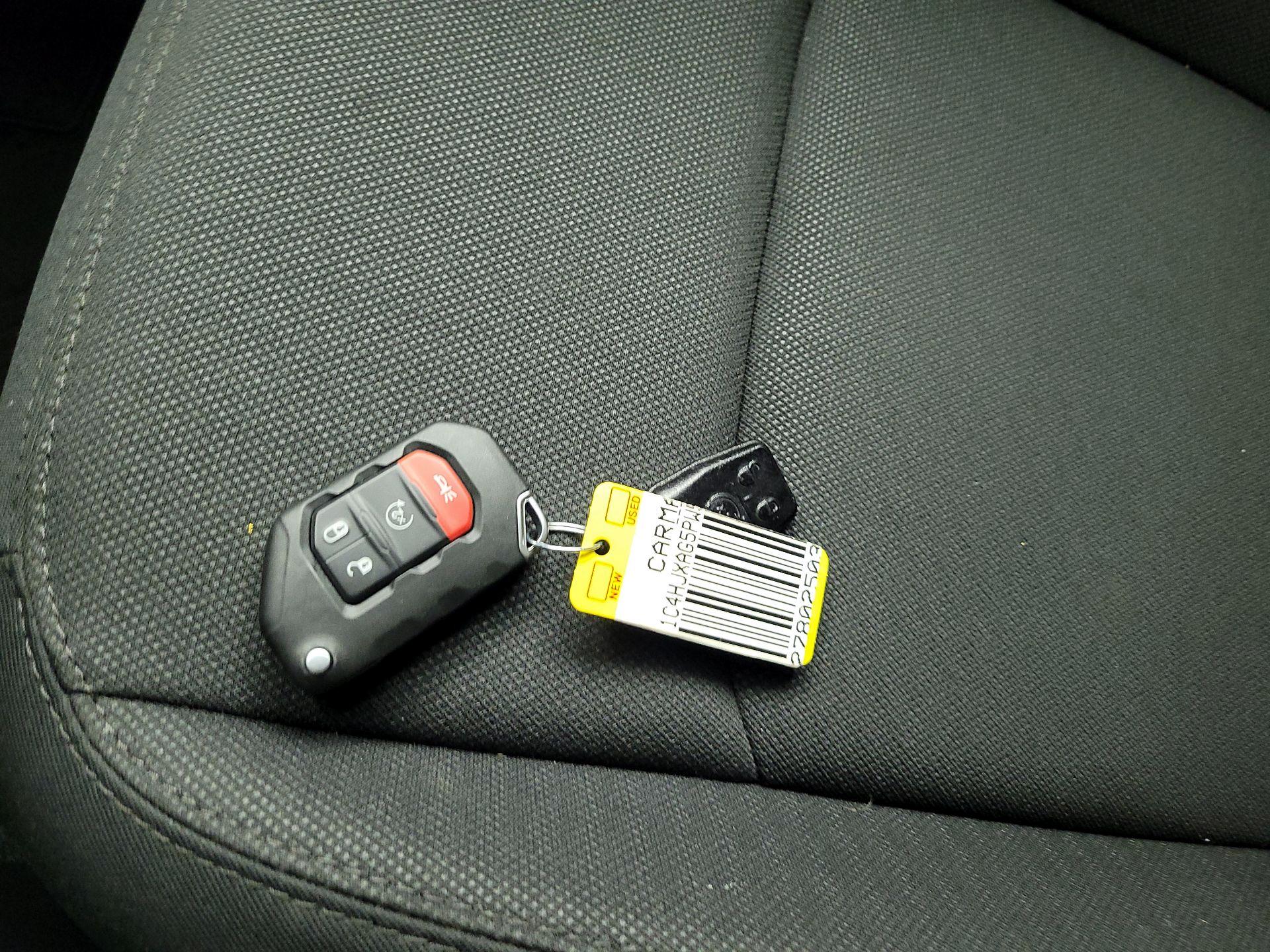 Thumbnail: 2023 Jeep Wrangler - 18