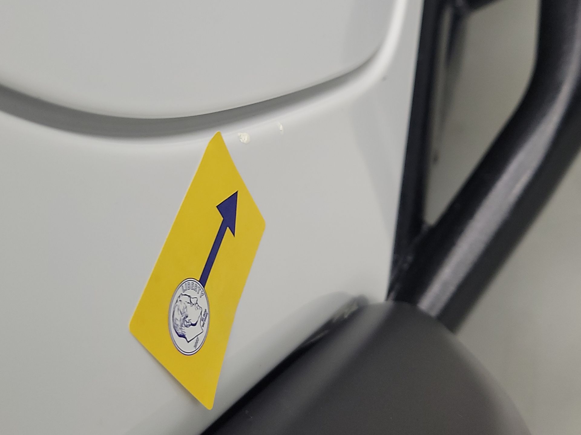 Thumbnail: 2023 Jeep Wrangler - 19