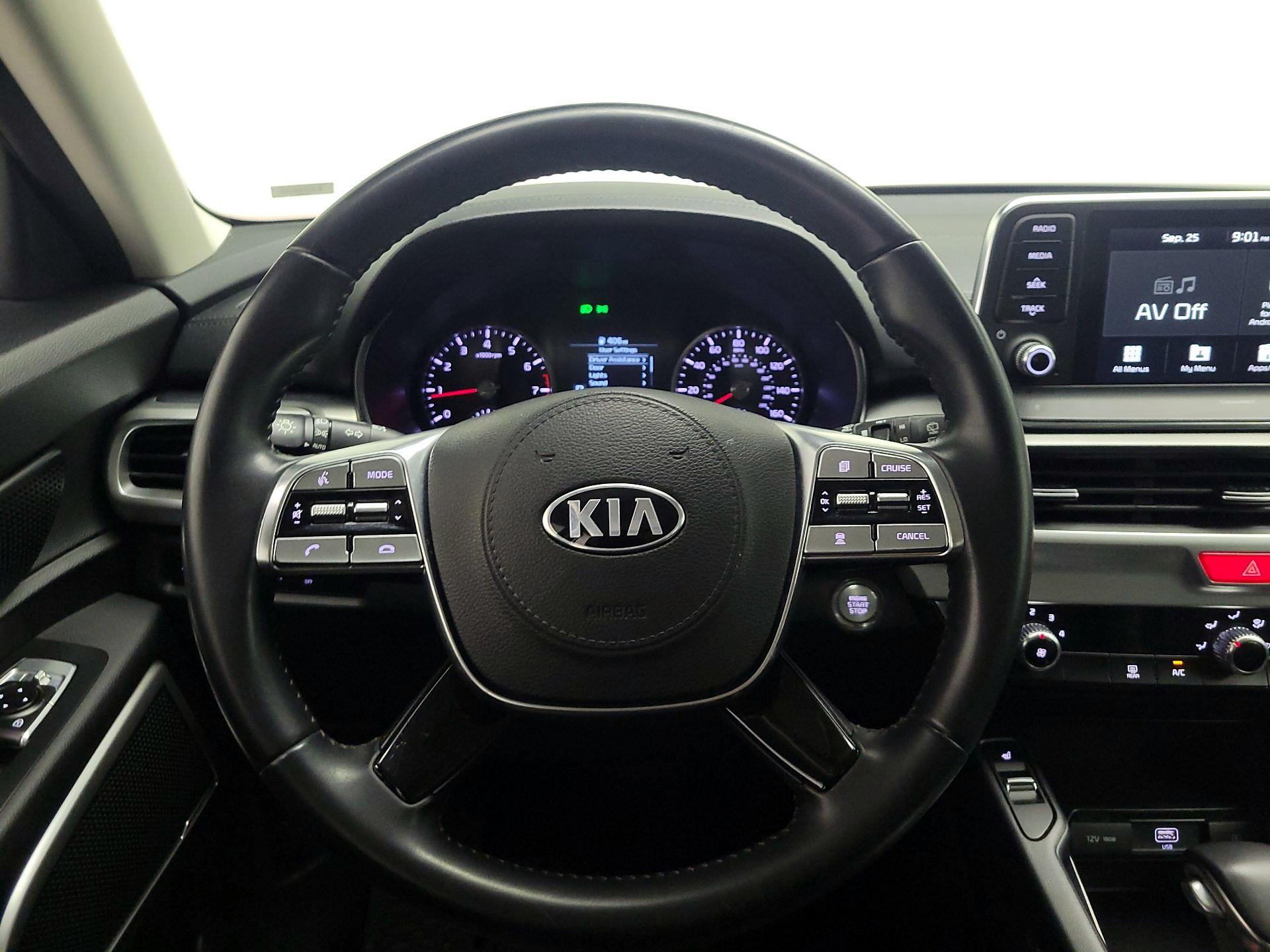 Thumbnail: 2020 Kia Telluride - 10