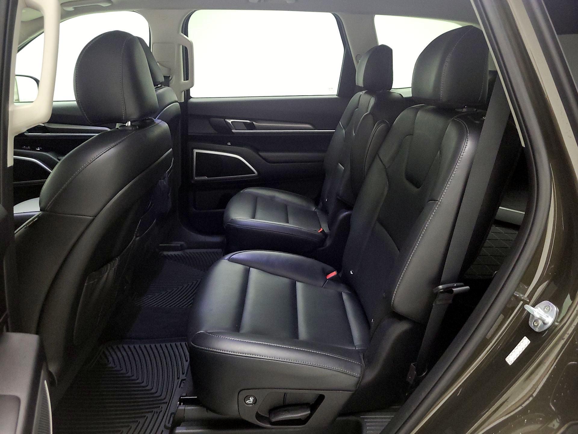 Thumbnail: 2020 Kia Telluride - 20