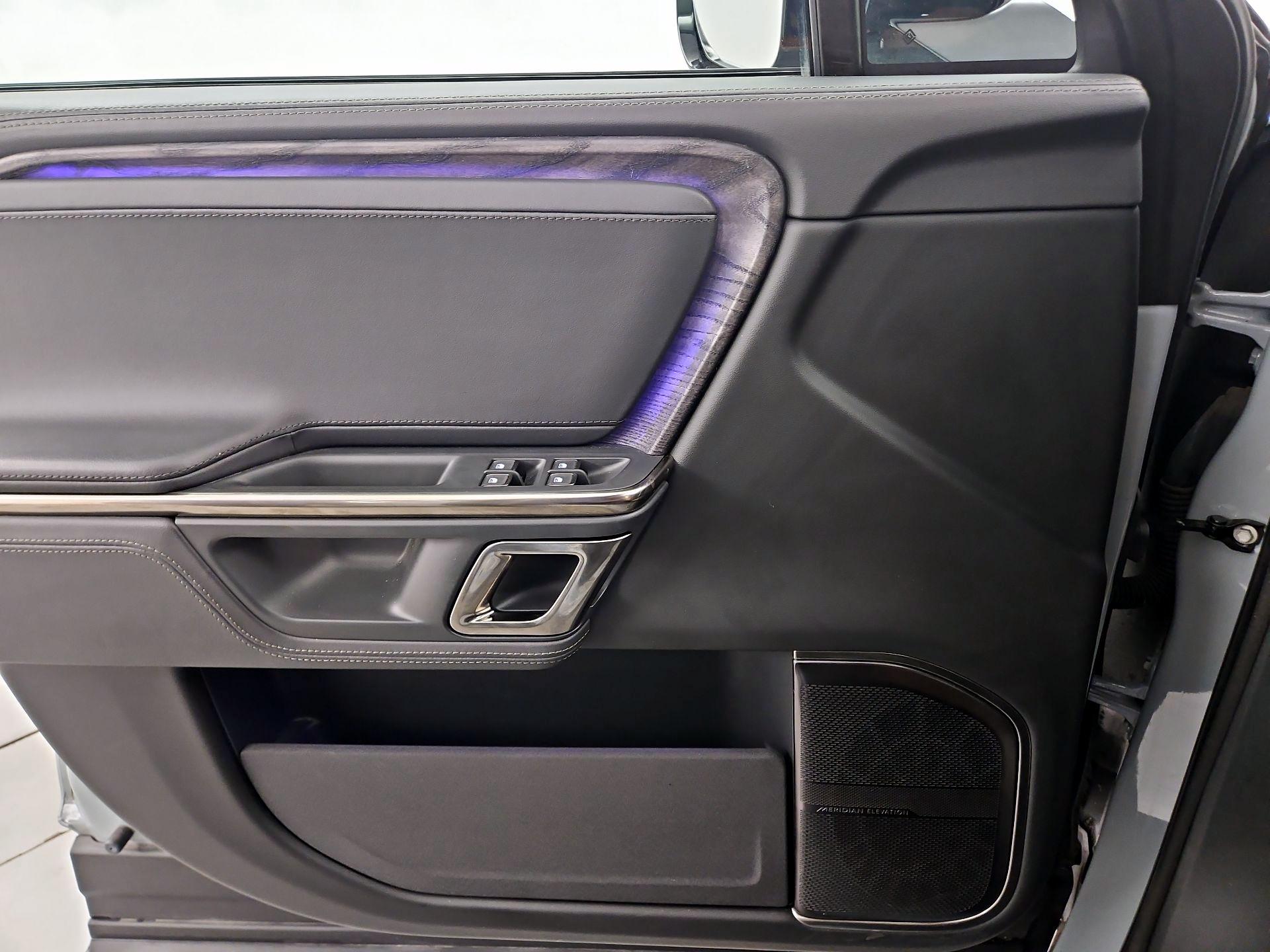 Thumbnail: 2022 Rivian R1T - 12