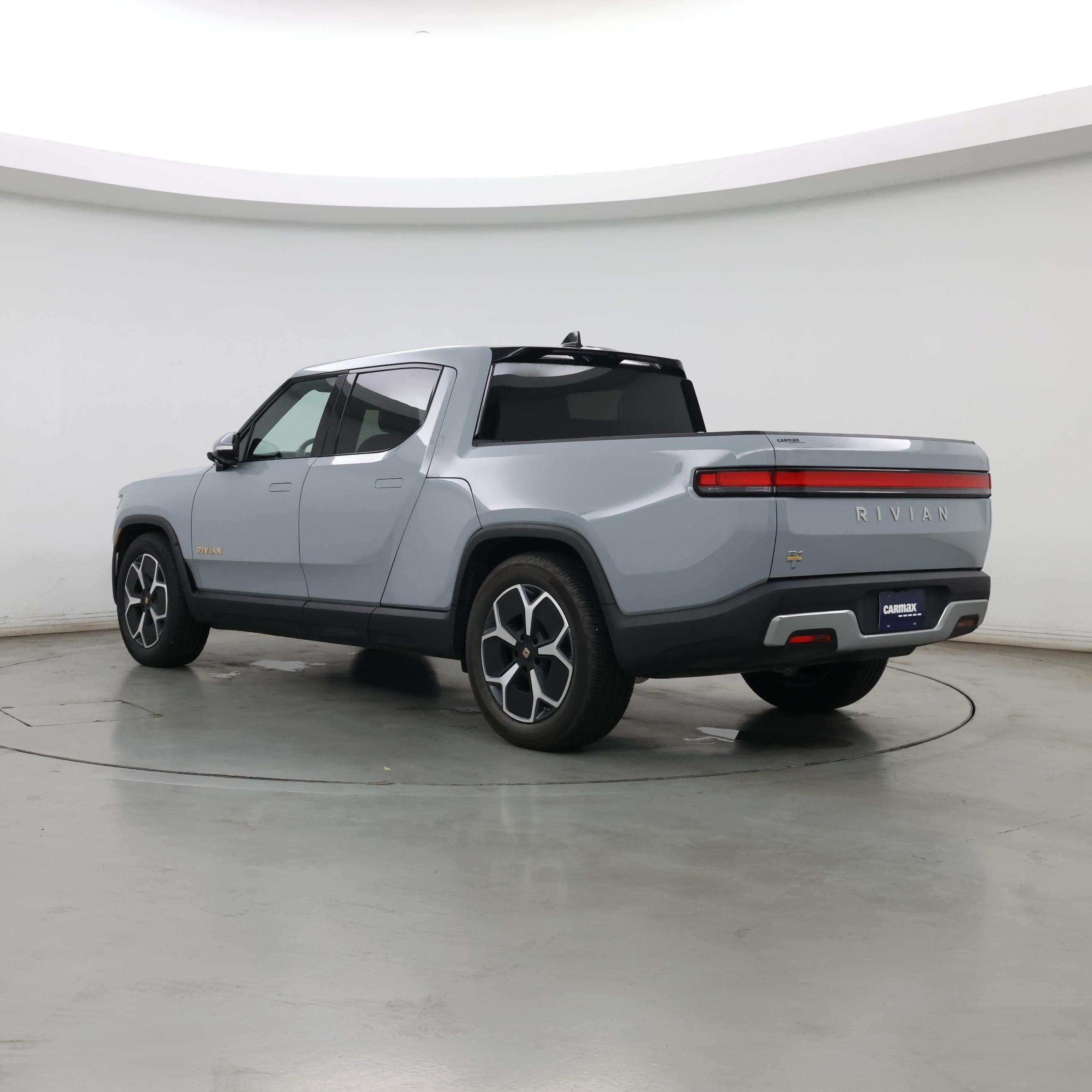 Thumbnail: 2022 Rivian R1T - 2