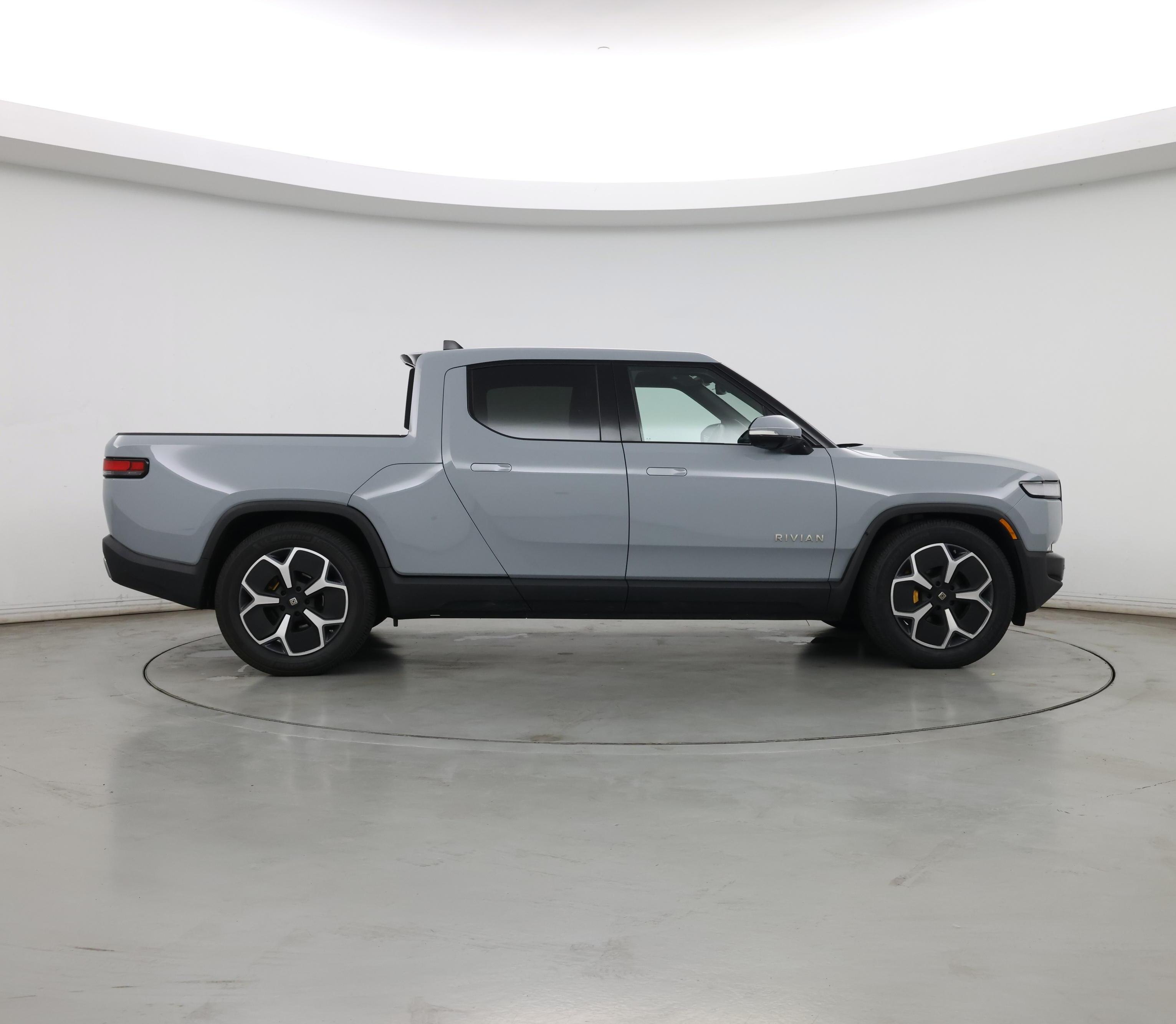 Thumbnail: 2022 Rivian R1T - 7