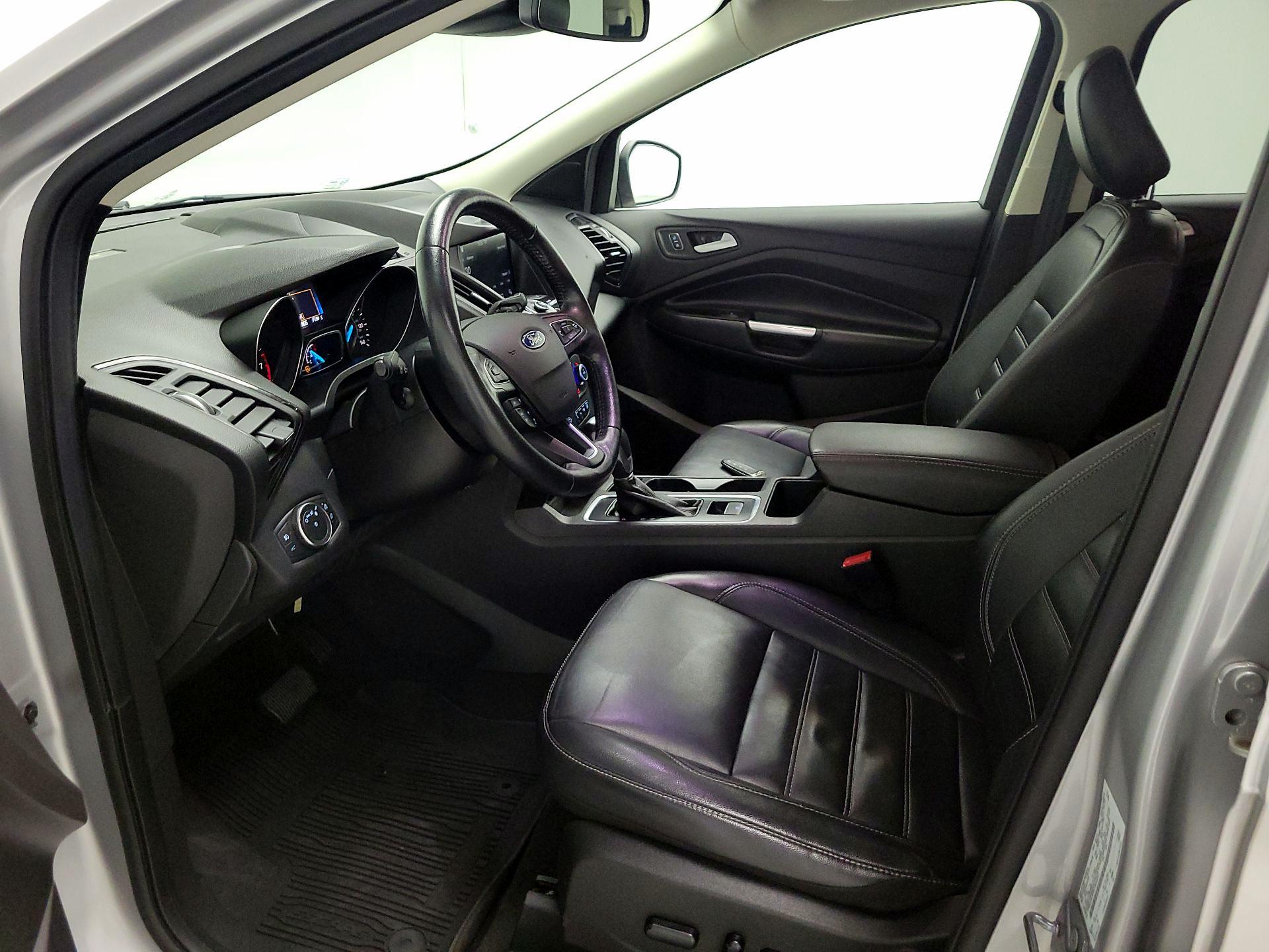 Thumbnail: 2019 Ford Escape - 11