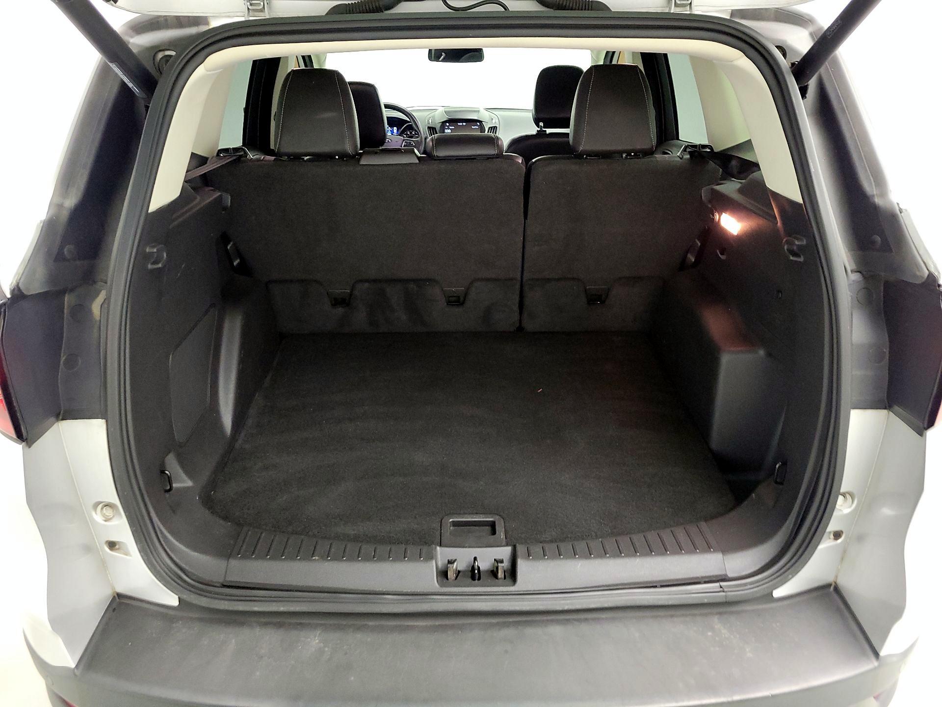 Thumbnail: 2019 Ford Escape - 18