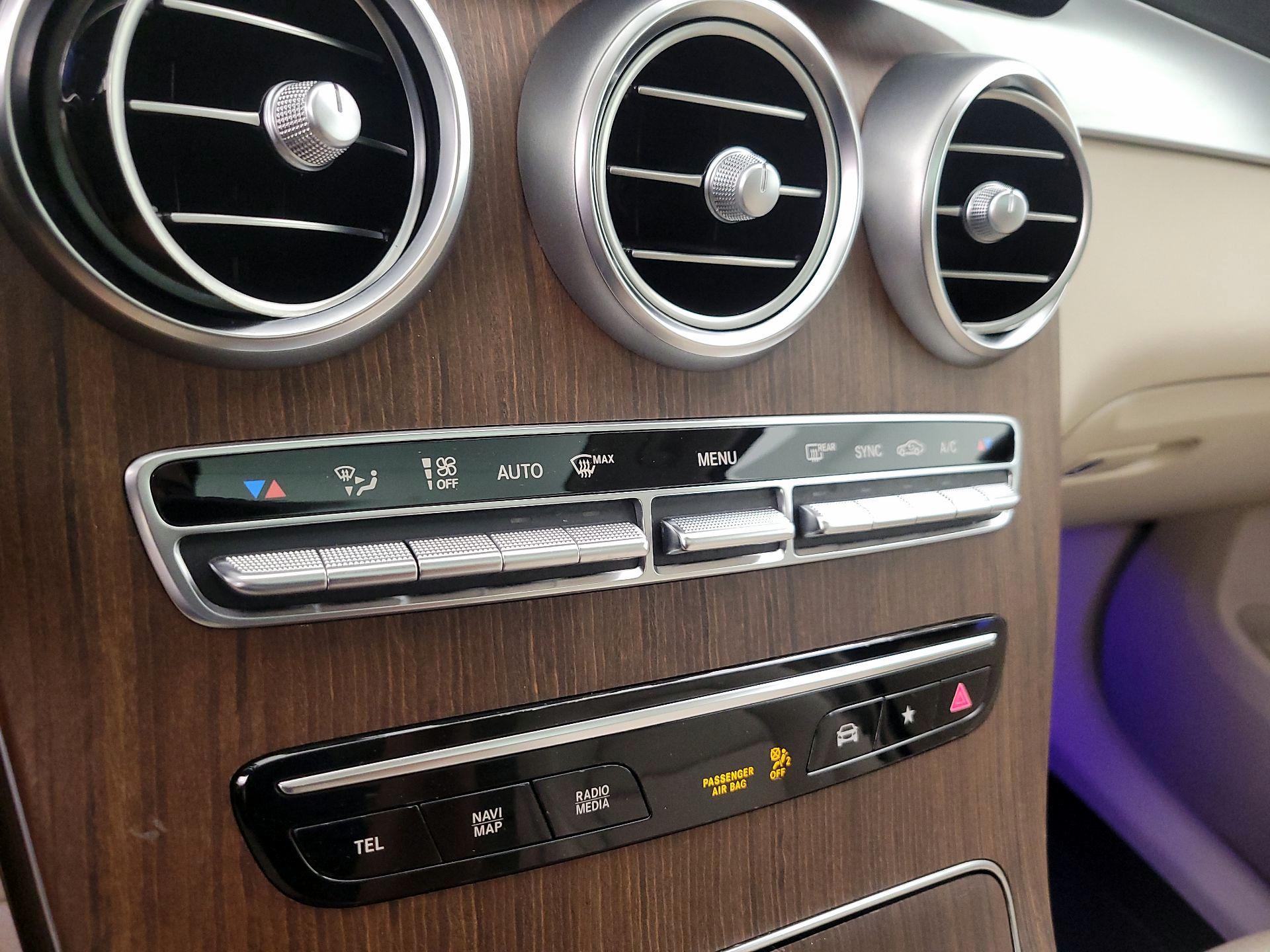 Thumbnail: 2021 Mercedes-Benz GLC - 16