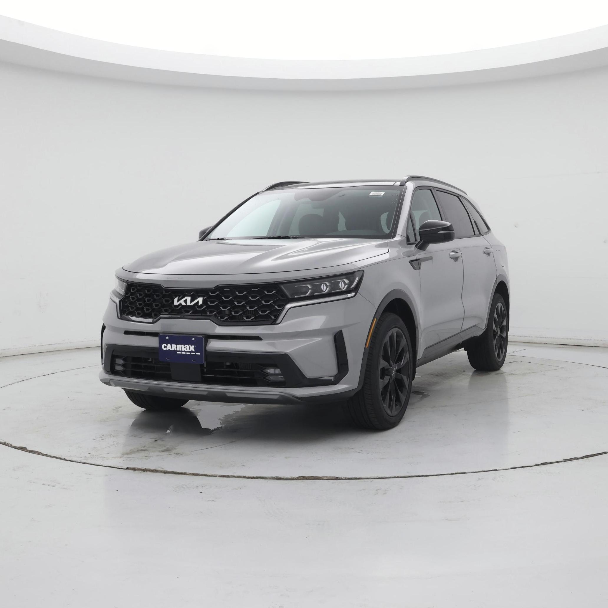 Thumbnail: 2023 Kia Sorento - 4