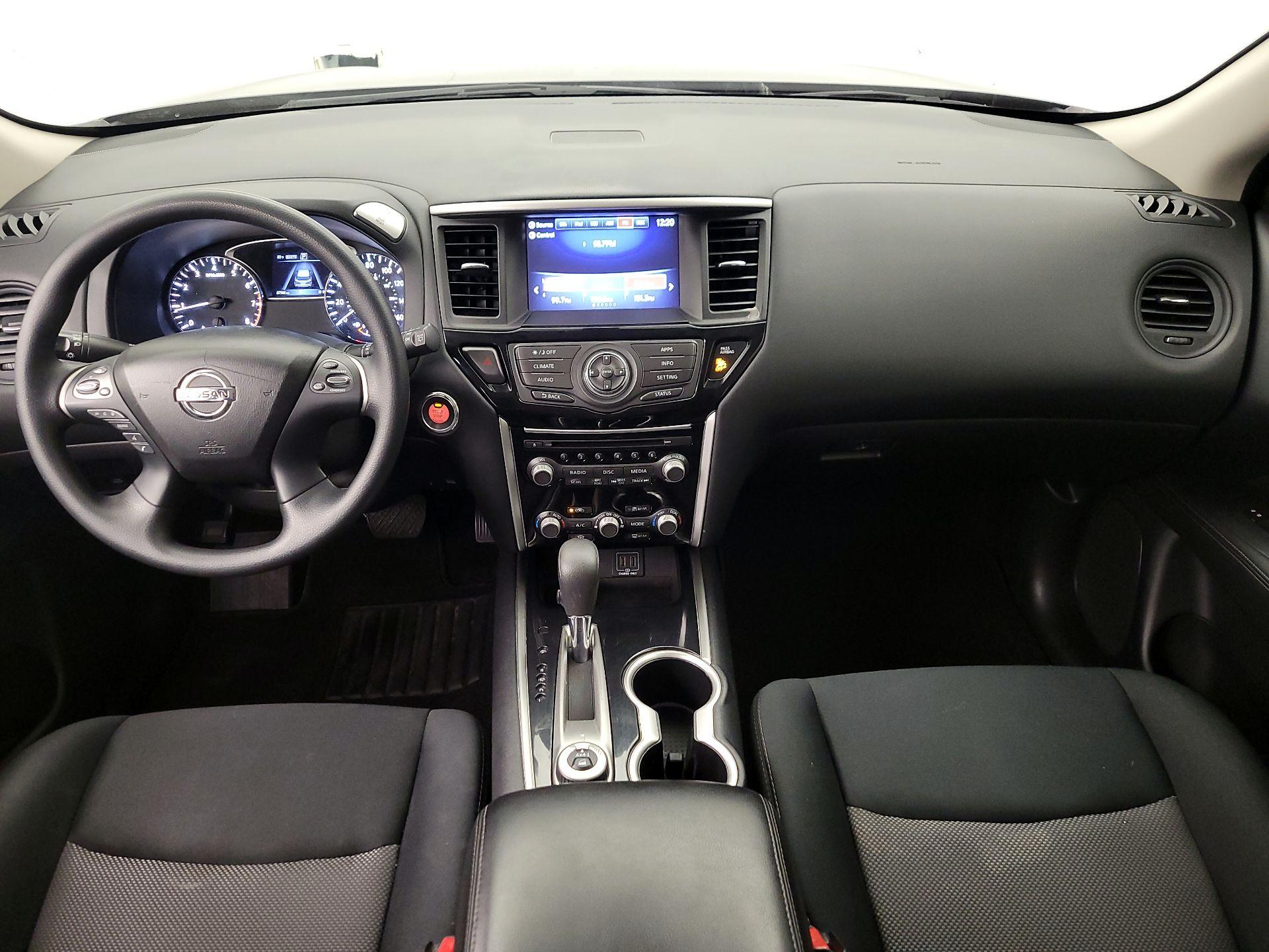 Thumbnail: 2018 Nissan Pathfinder - 9
