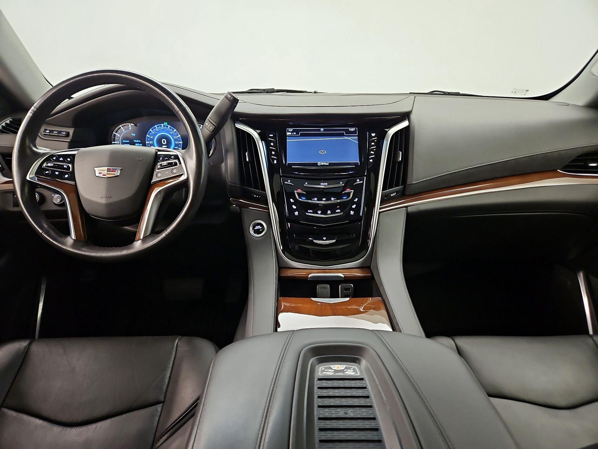 Thumbnail: 2019 Cadillac Escalade - 9