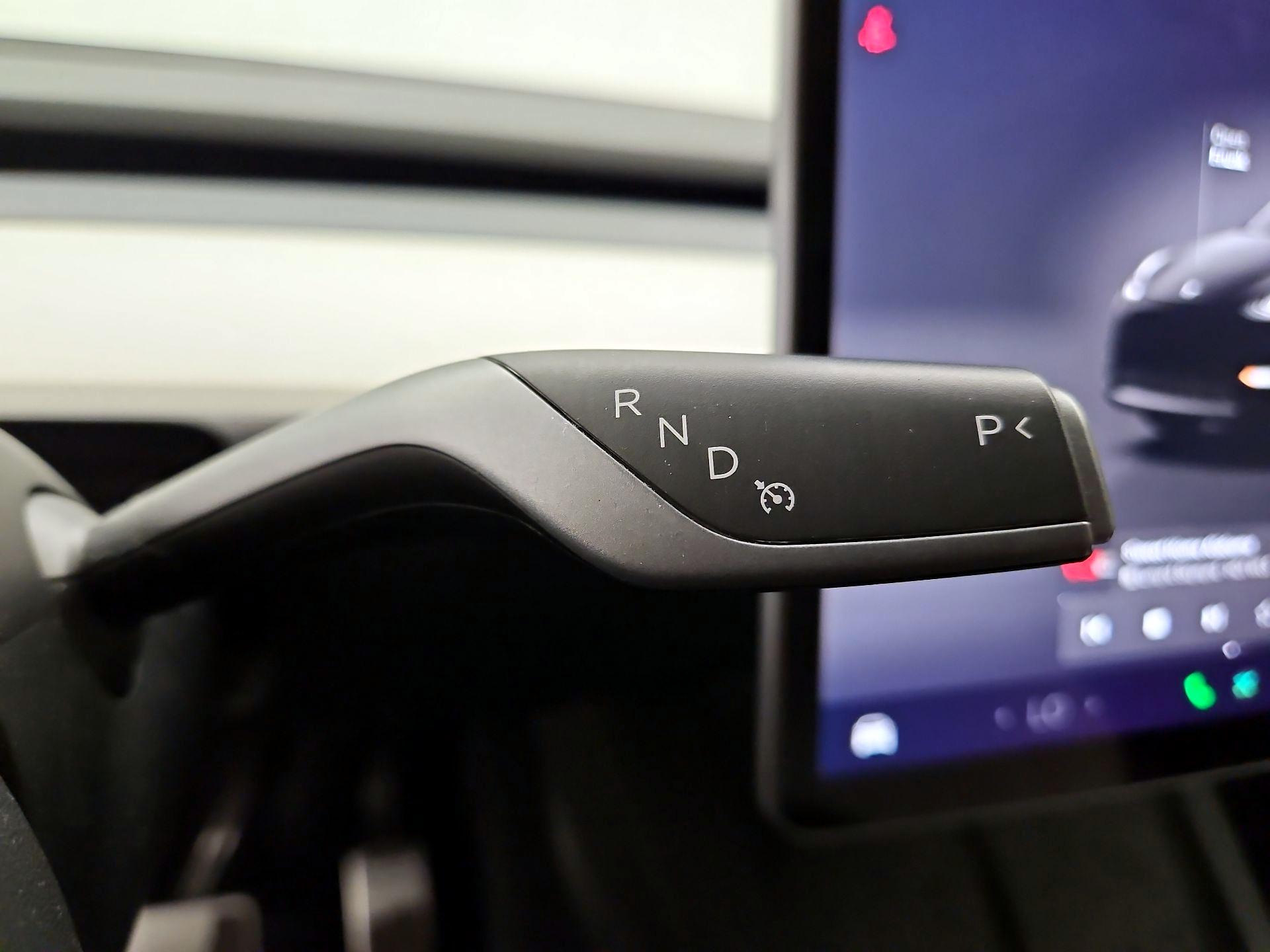 Thumbnail: 2023 Tesla Model Y - 17
