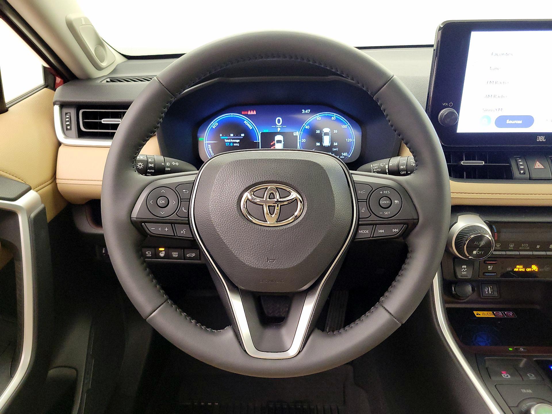 Thumbnail: 2025 Toyota RAV4 - 10