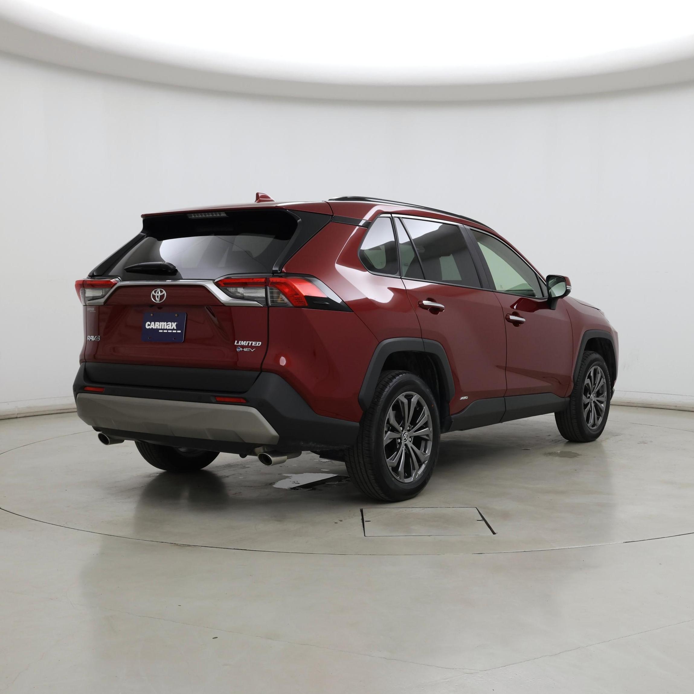 Thumbnail: 2025 Toyota RAV4 - 8