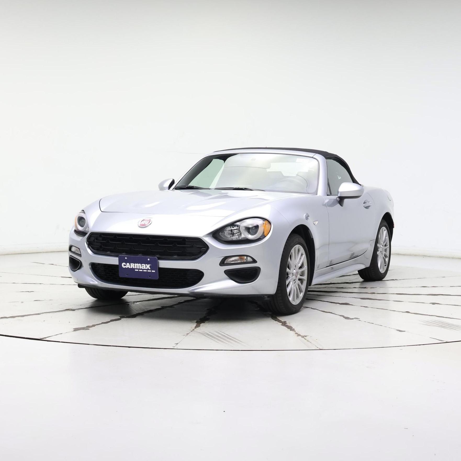 Thumbnail: 2018 Fiat 124 Spider - 4