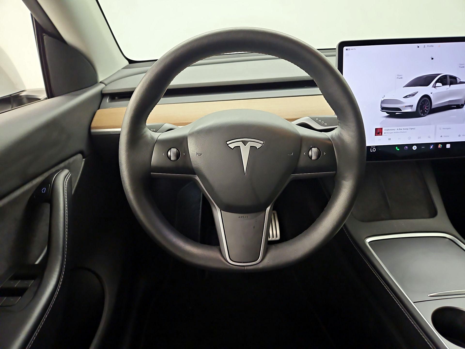 Thumbnail: 2022 Tesla Model Y - 10