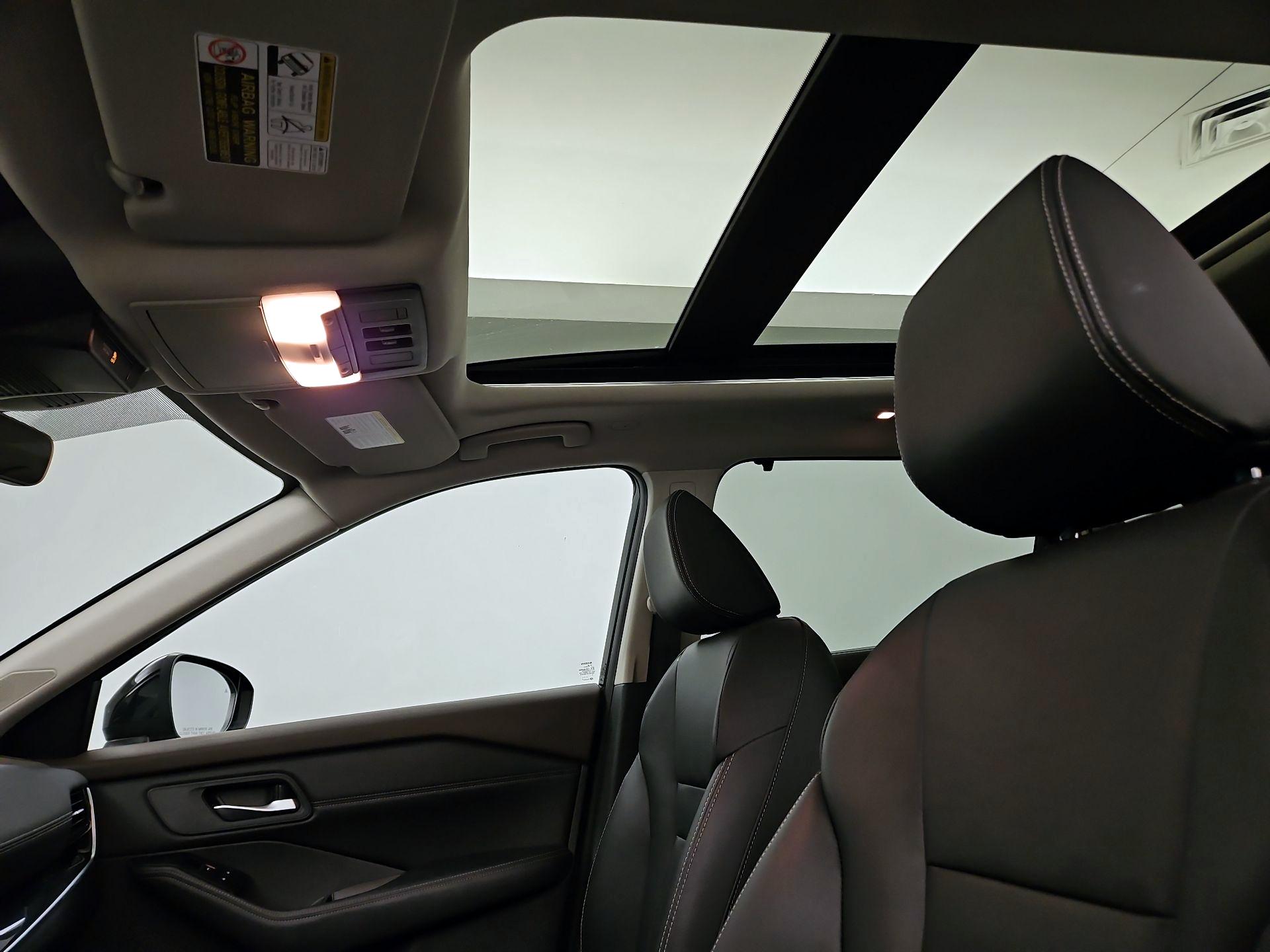 Thumbnail: 2023 Nissan Rogue - 20