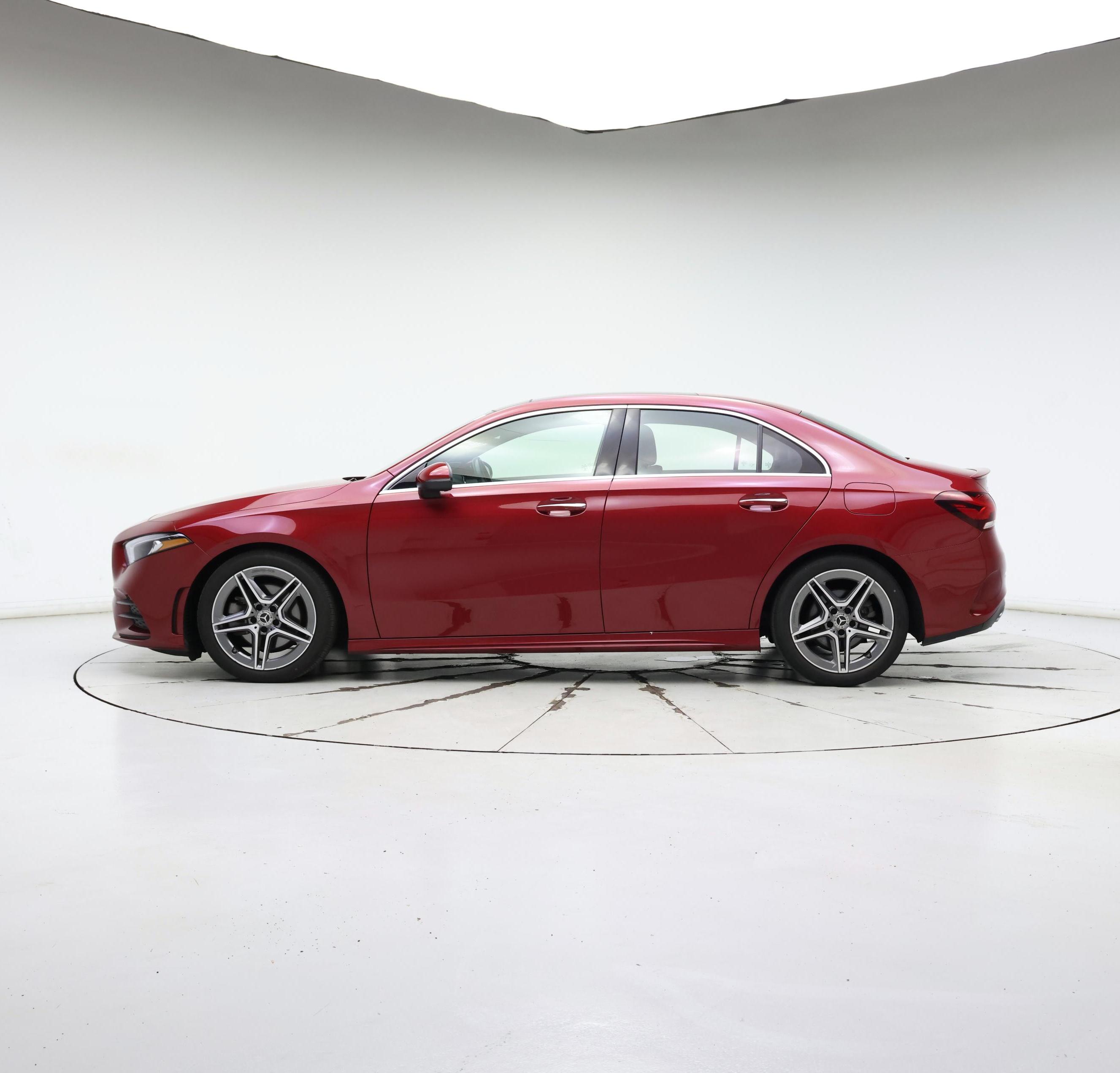Thumbnail: 2021 Mercedes-Benz A-Class - 3