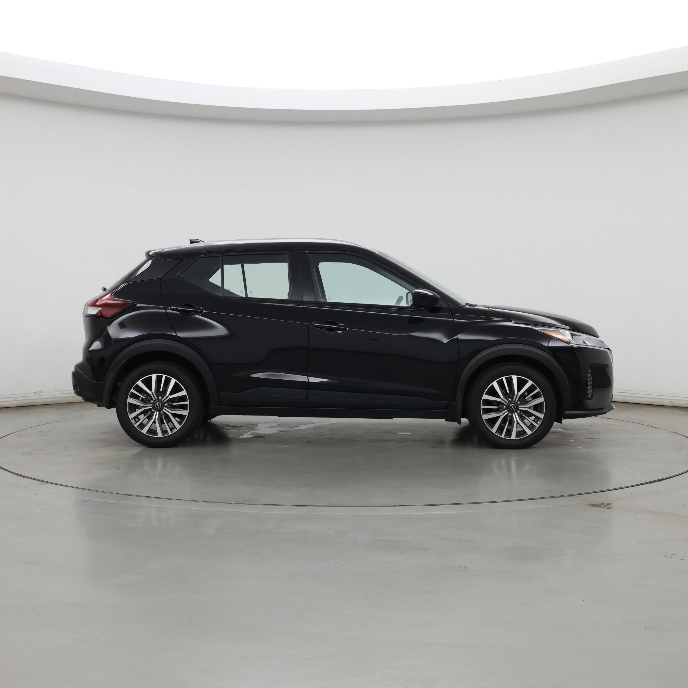 Thumbnail: 2024 Nissan Kicks - 7