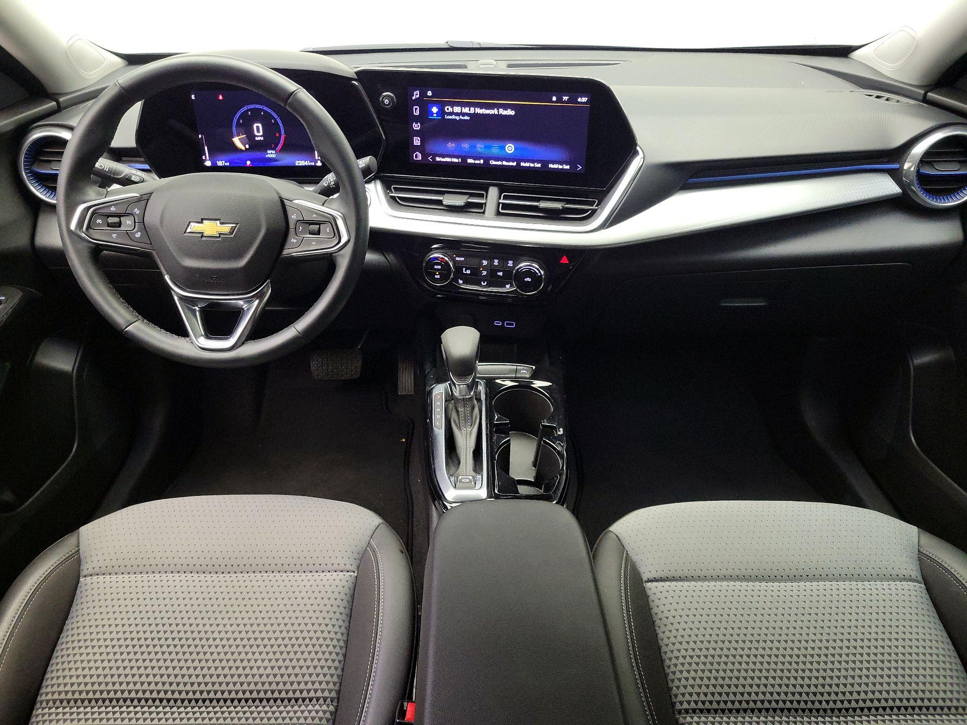 Thumbnail: 2025 Chevrolet Trax - 9