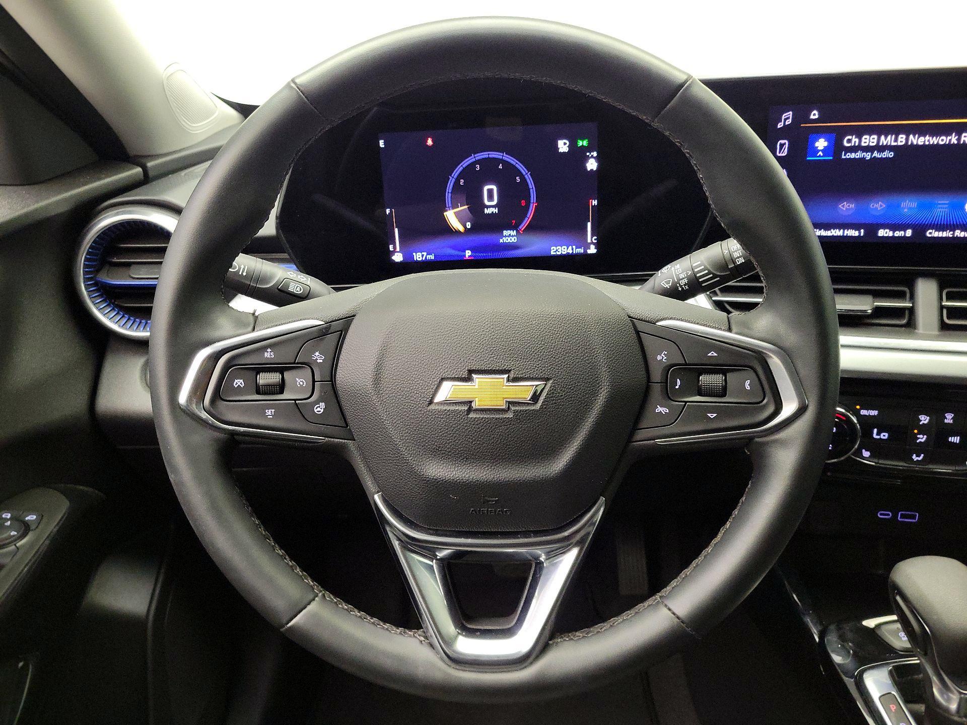 Thumbnail: 2025 Chevrolet Trax - 10