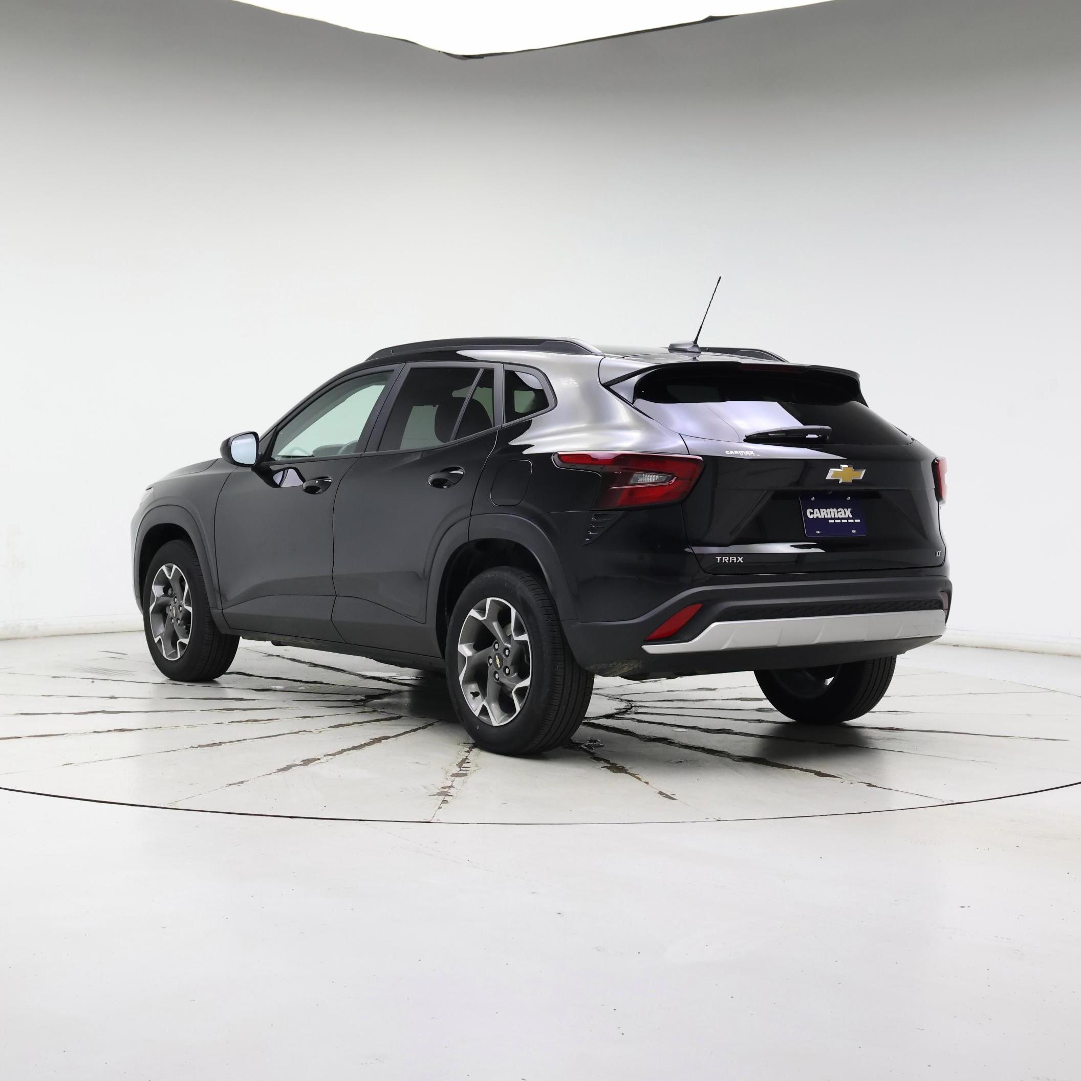 Thumbnail: 2025 Chevrolet Trax - 2