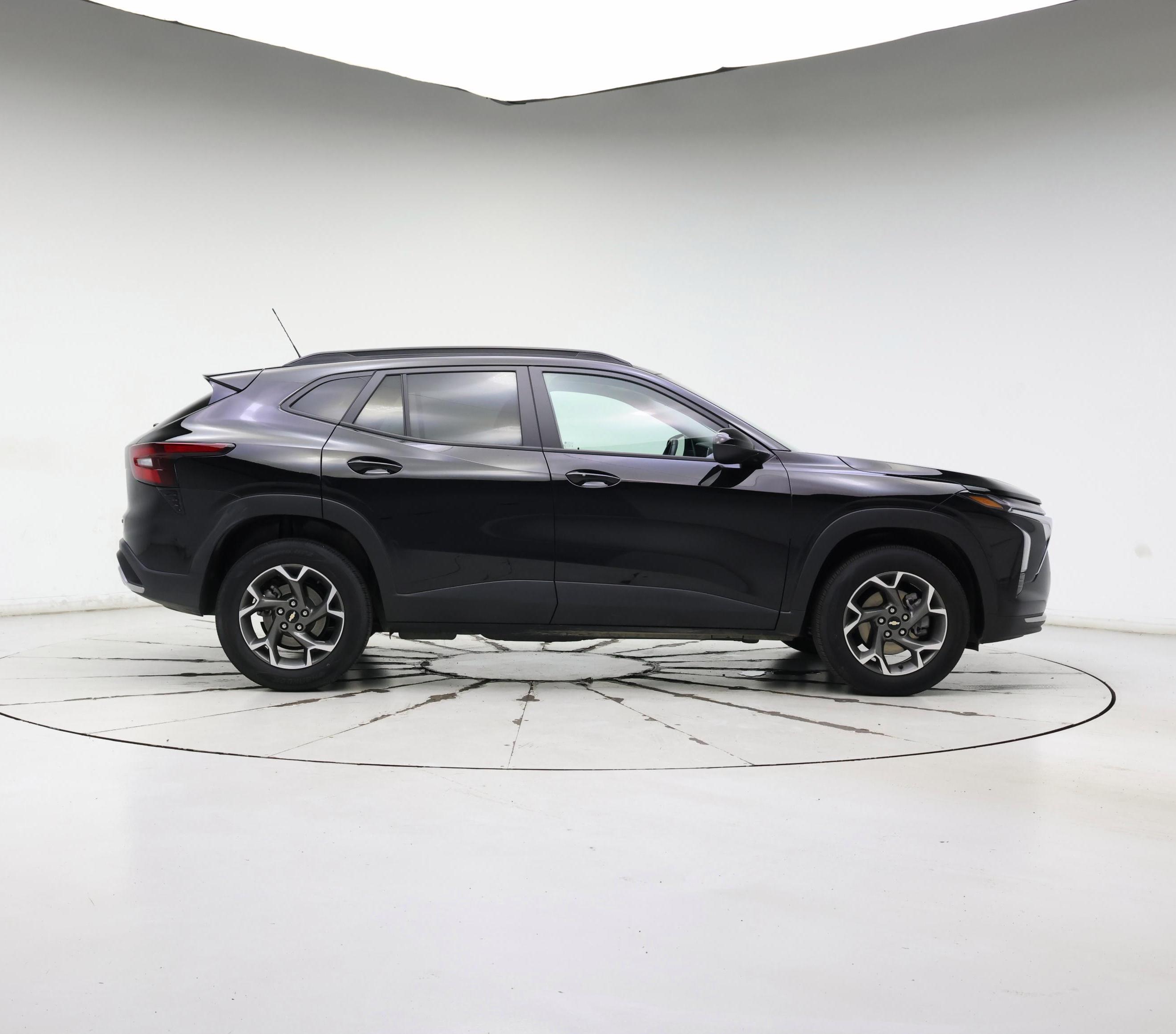 Thumbnail: 2025 Chevrolet Trax - 7