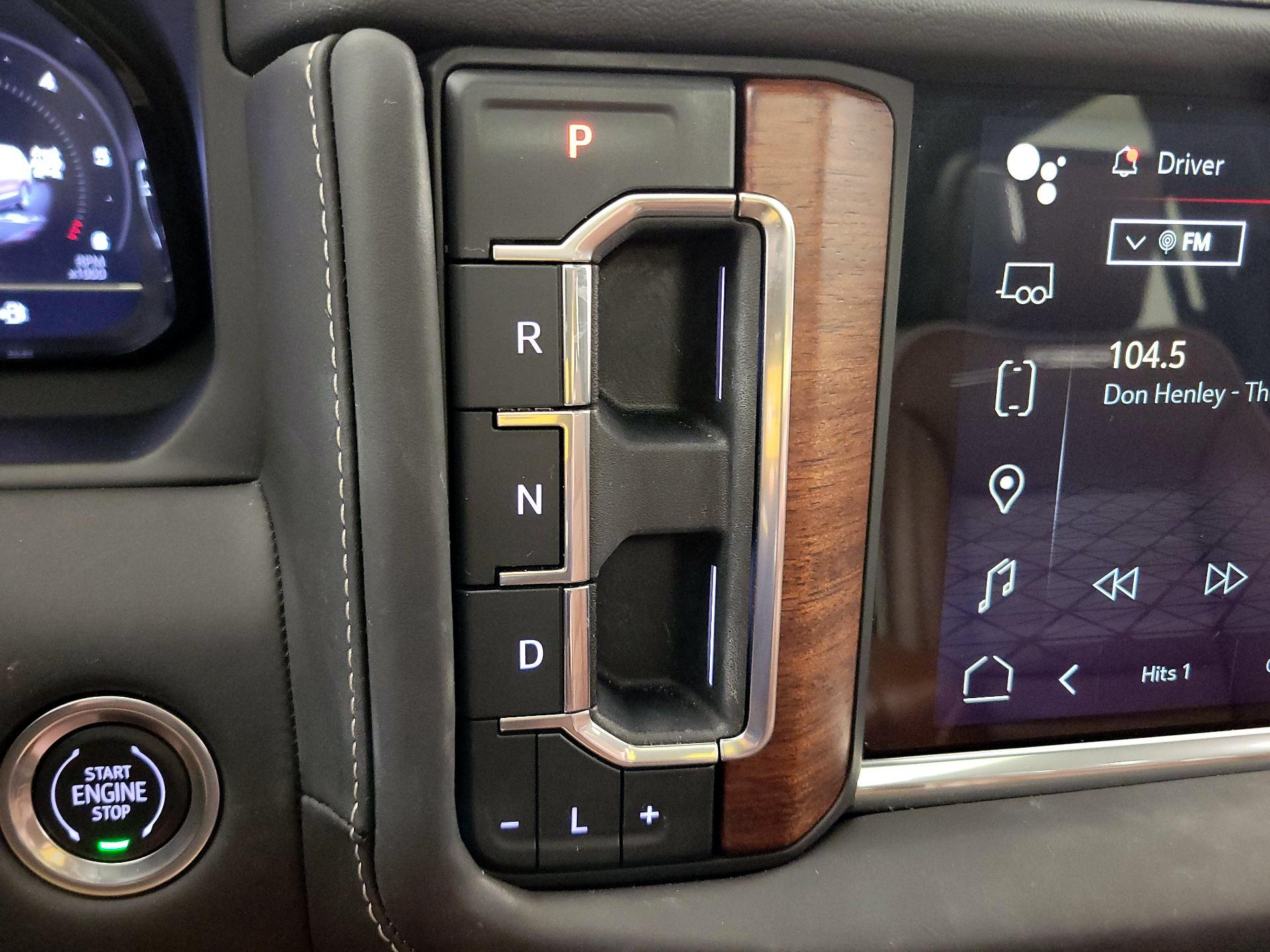 Thumbnail: 2023 GMC Yukon - 18