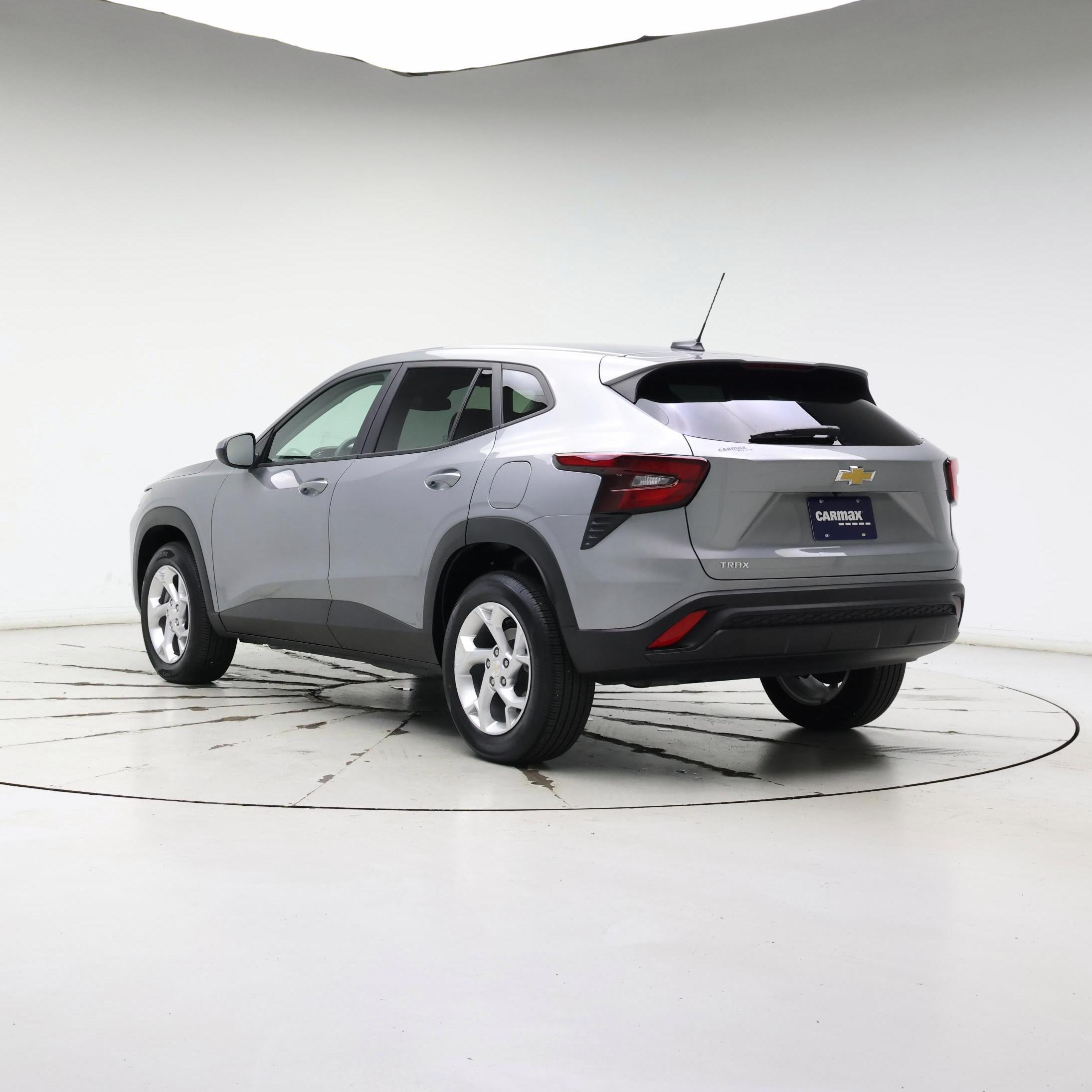 Thumbnail: 2024 Chevrolet Trax - 2