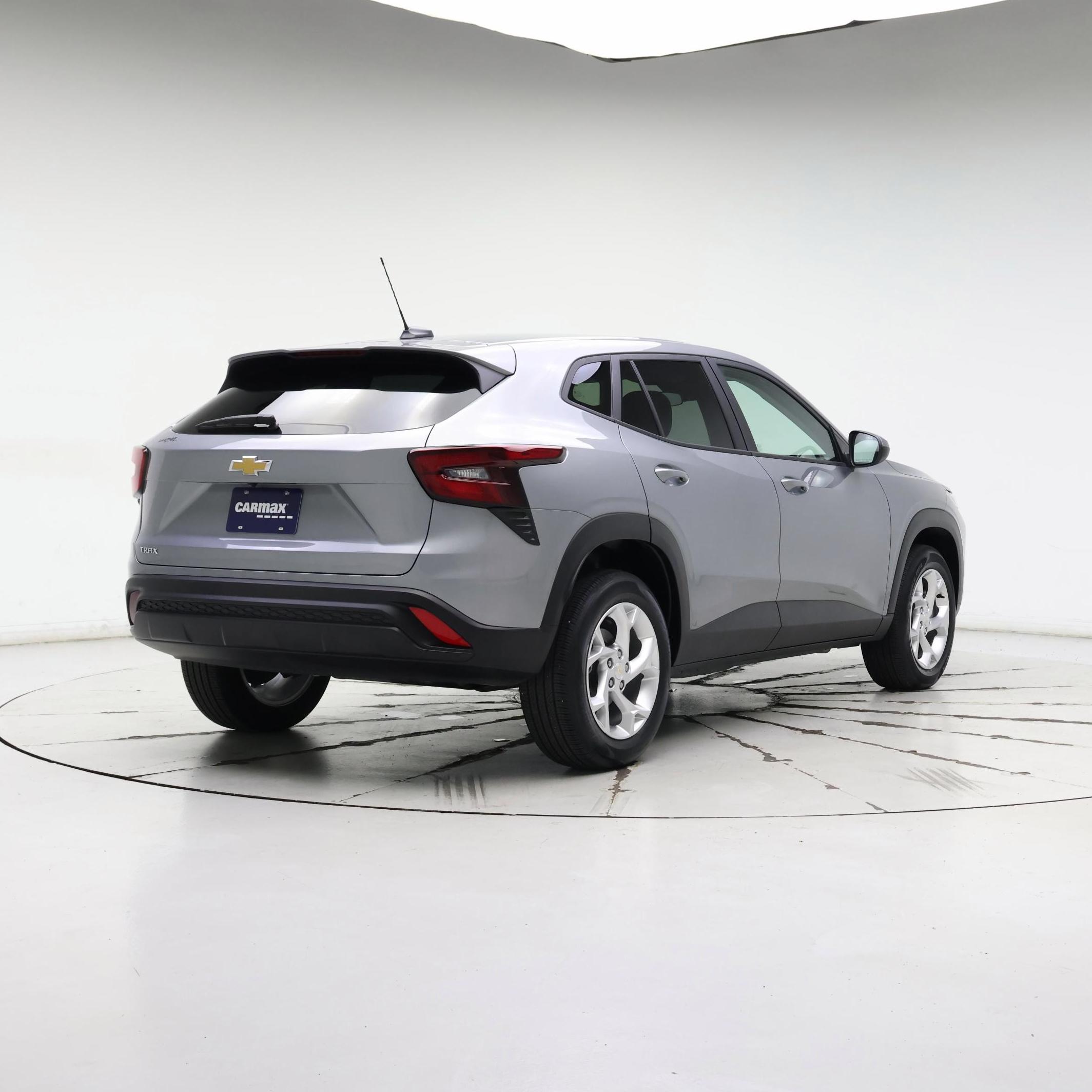 Thumbnail: 2024 Chevrolet Trax - 8