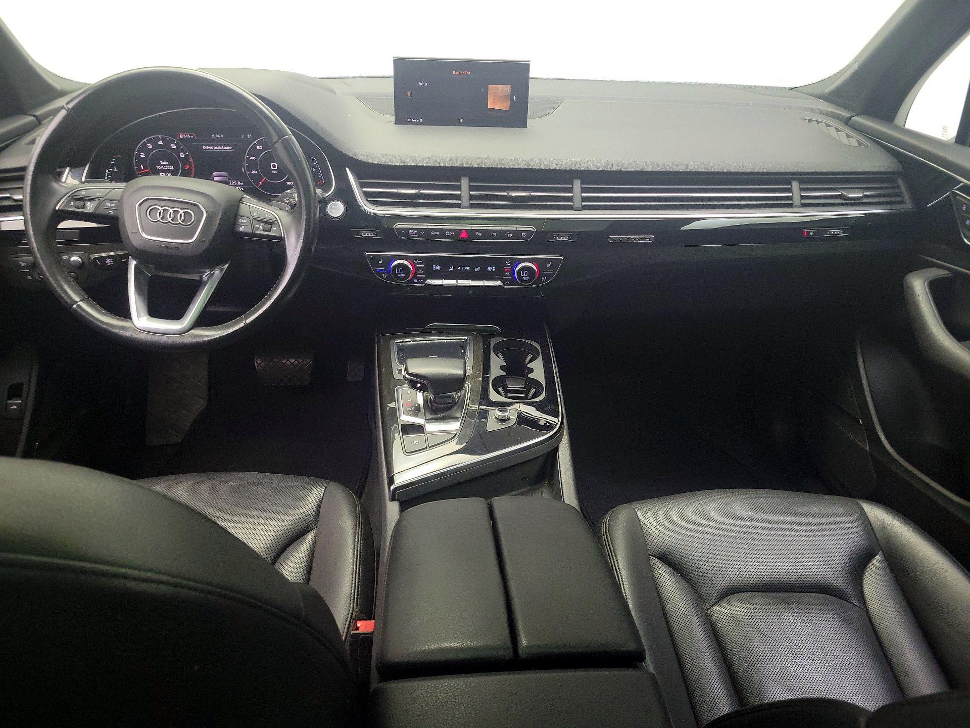 Thumbnail: 2019 Audi Q7 - 9